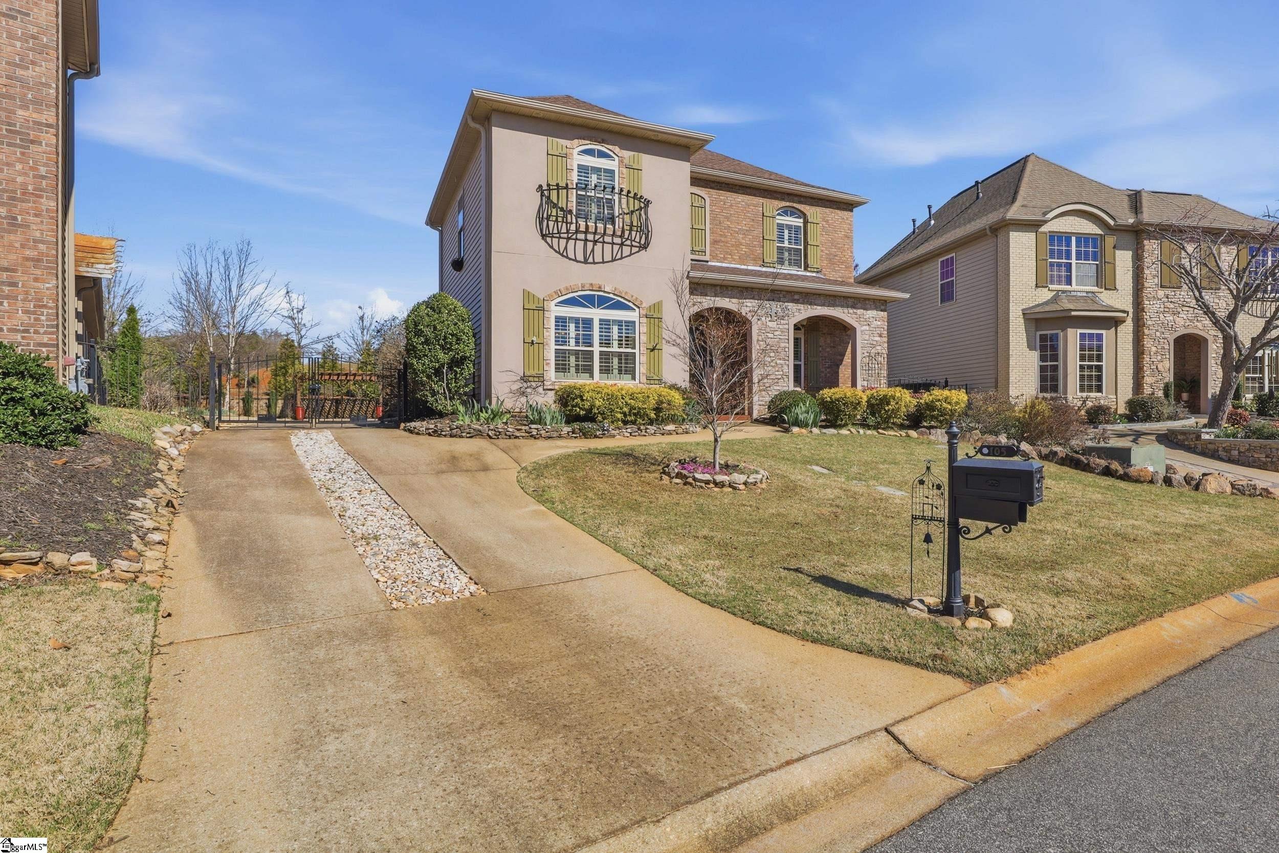 105 Bur Oak Drive Taylors, SC 29687-4631