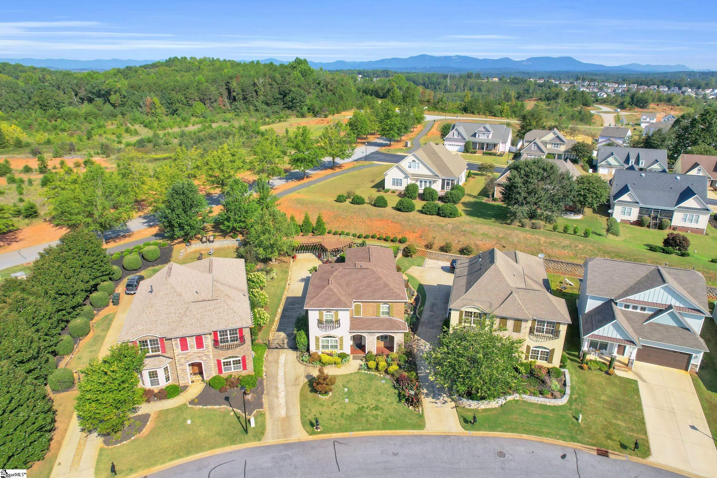105 Bur Oak Drive Taylors, SC 29687-4631