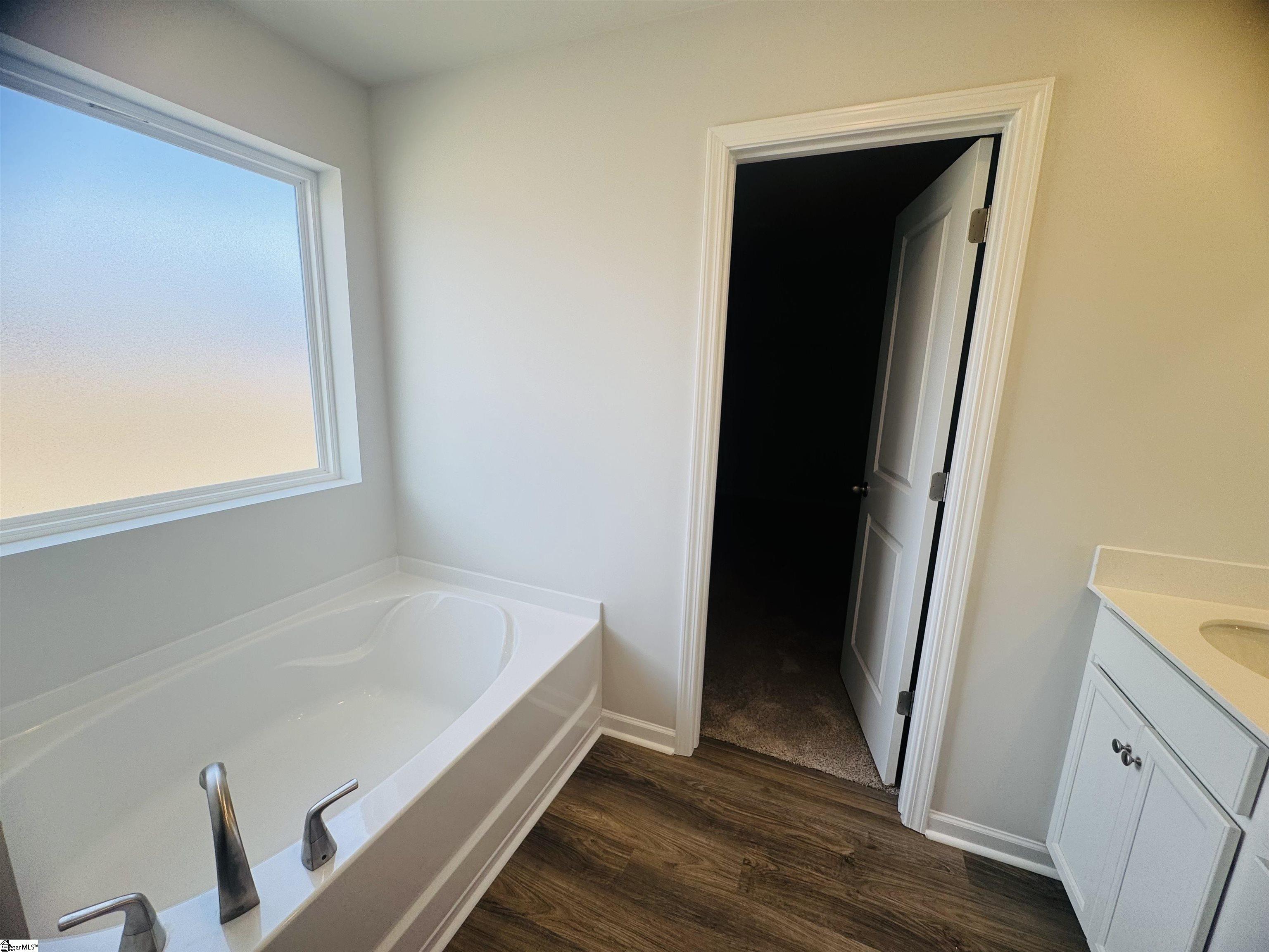256 Pretoria Drive UNIT lot 100 Woodruff, SC 29388