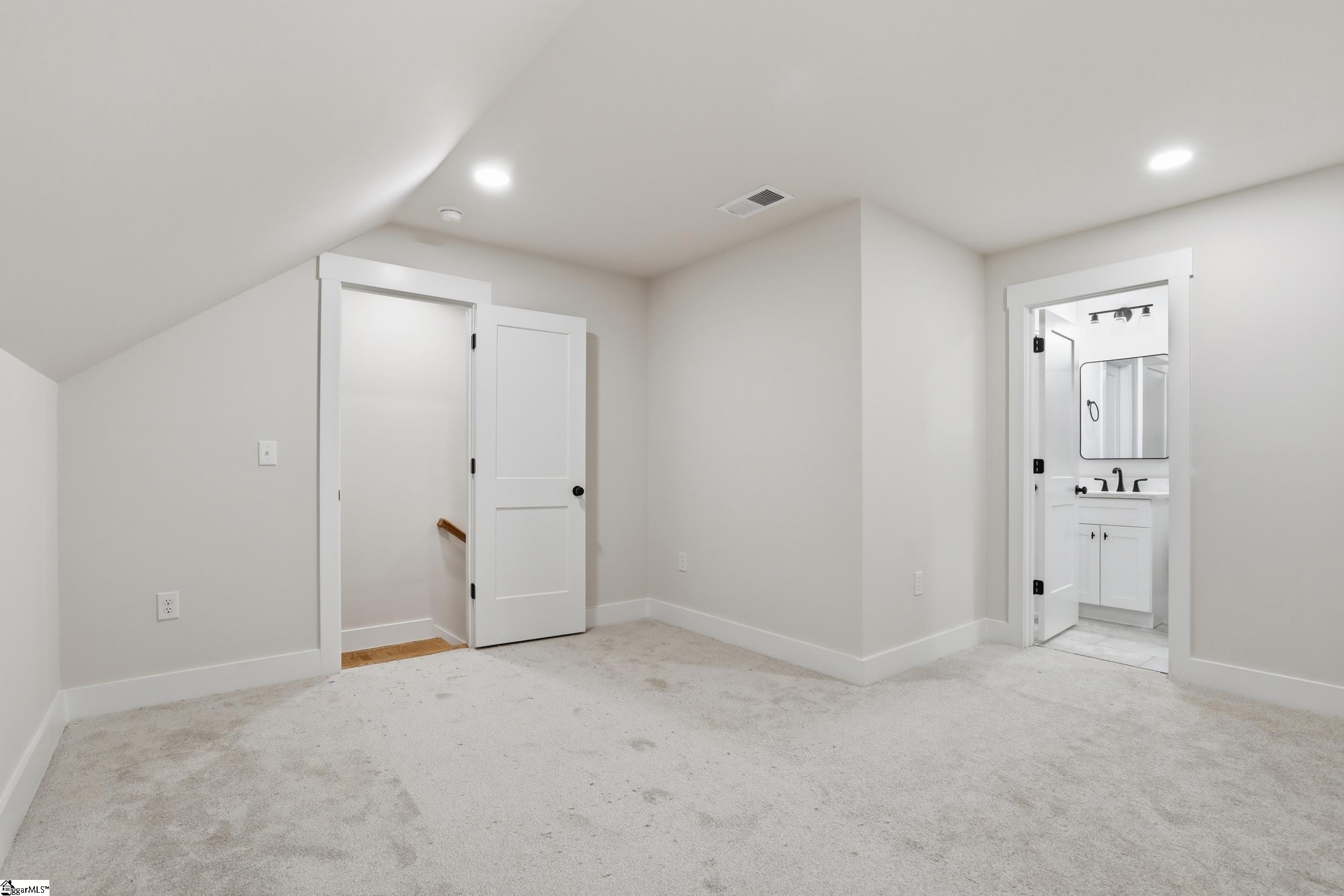 419 Griffin Road Piedmont, SC 29673