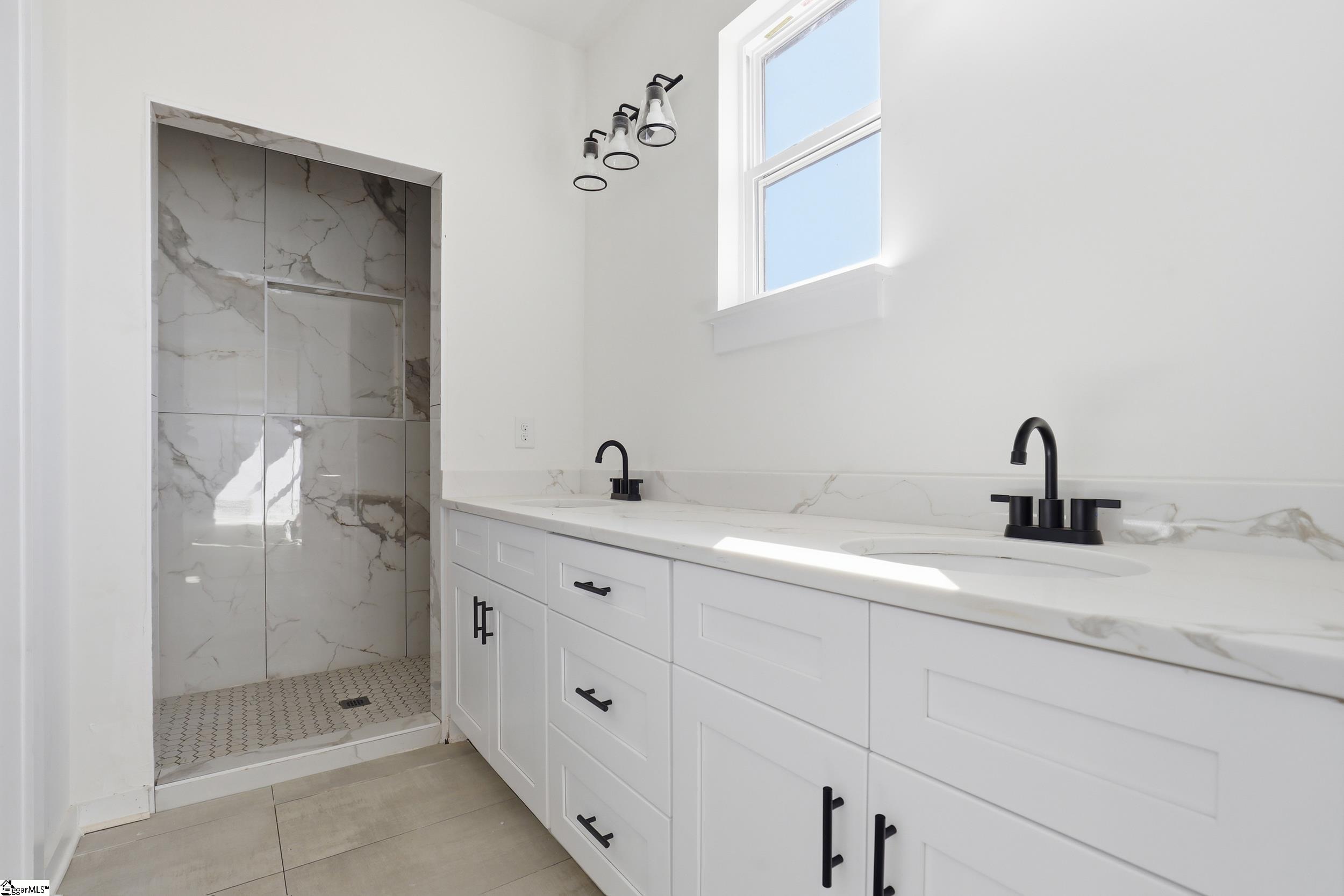 174 Buncombe Street Woodruff, SC 29388