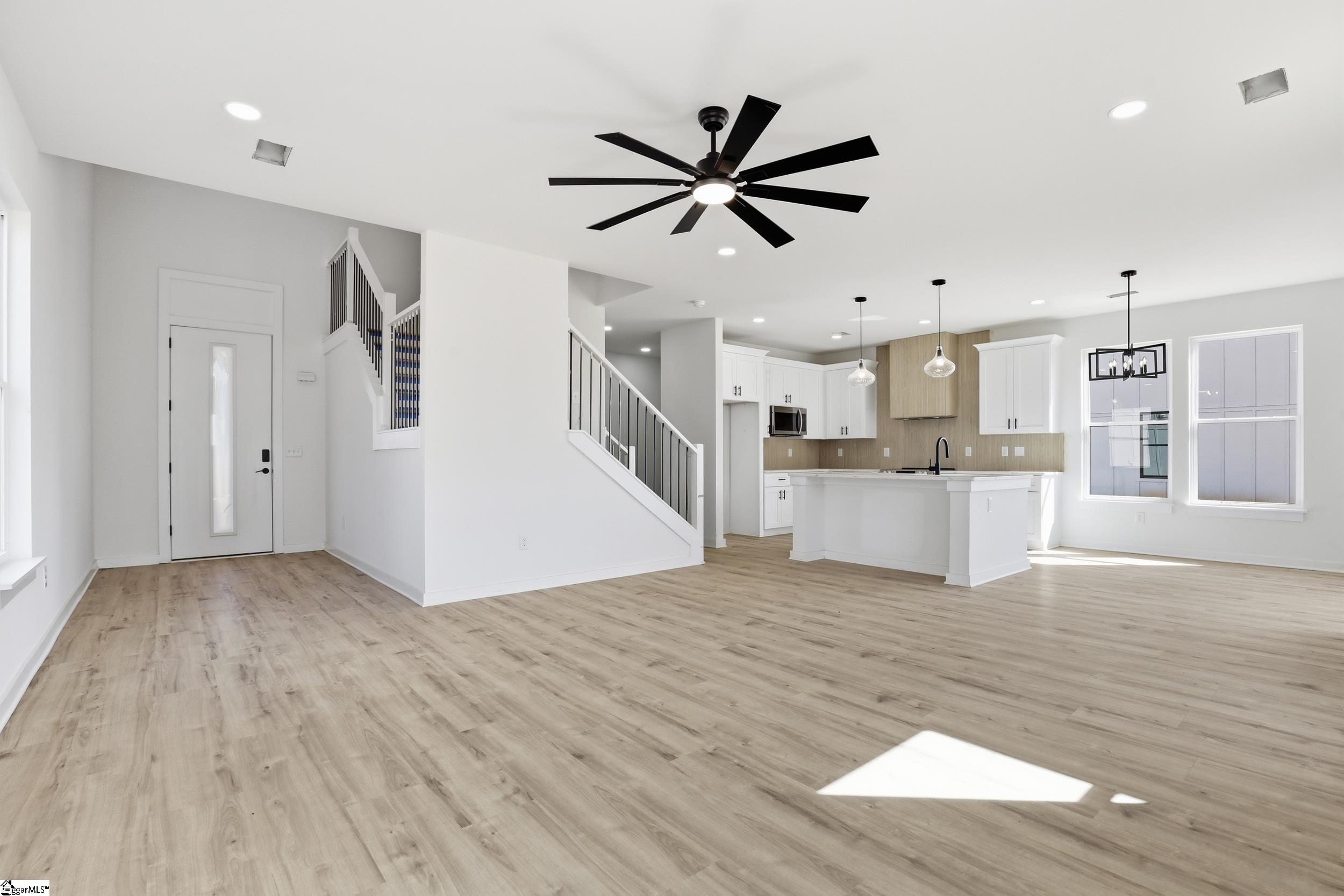 174 Buncombe Street Woodruff, SC 29388