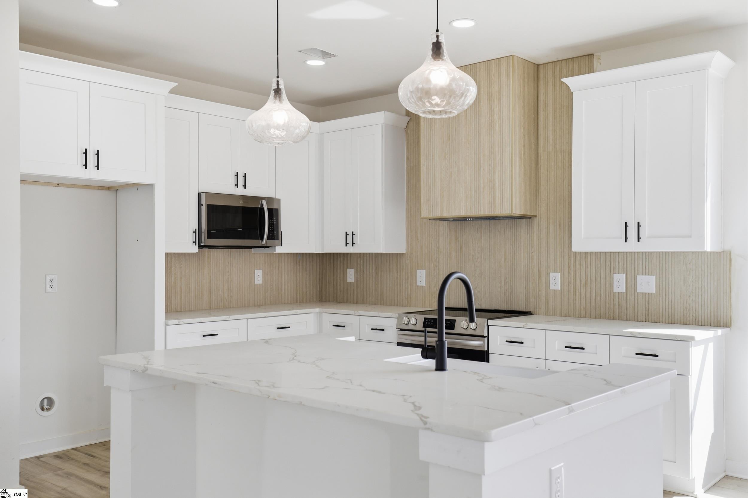174 Buncombe Street Woodruff, SC 29388