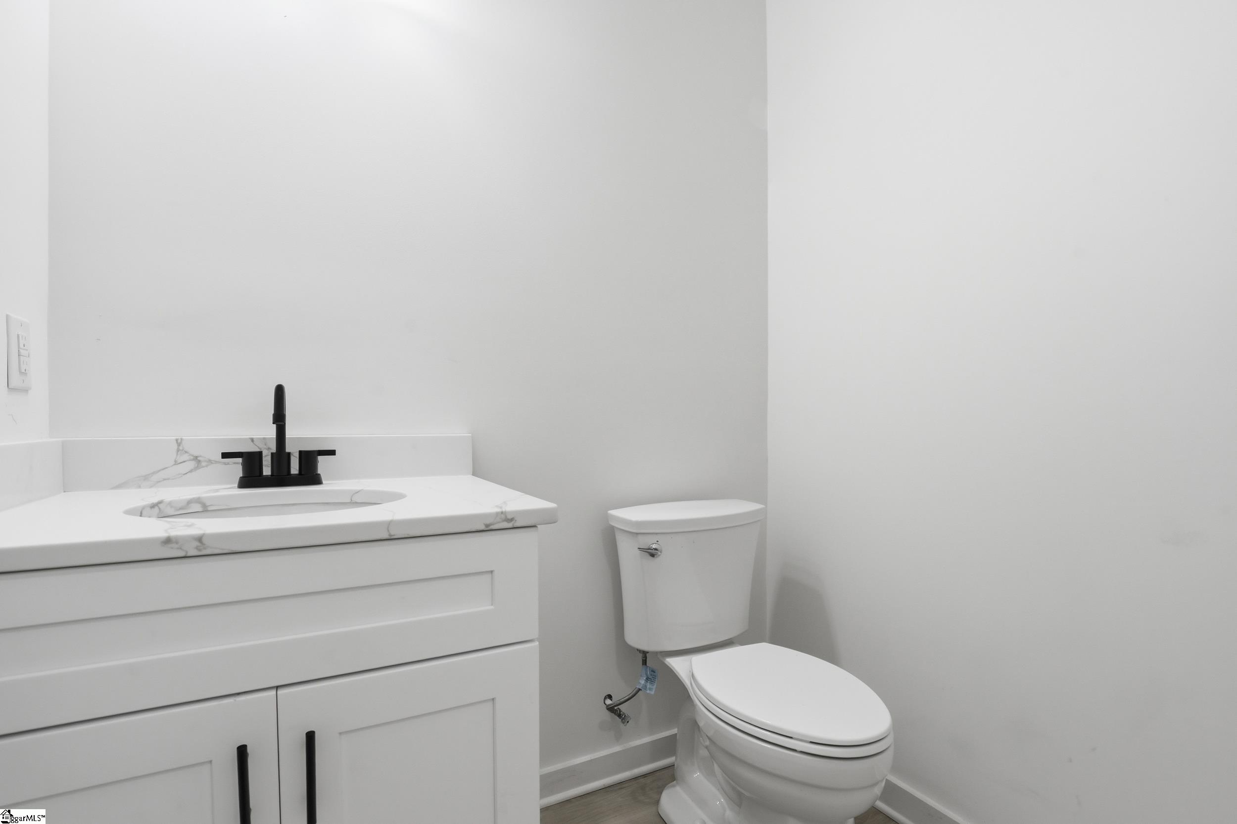 174 Buncombe Street Woodruff, SC 29388