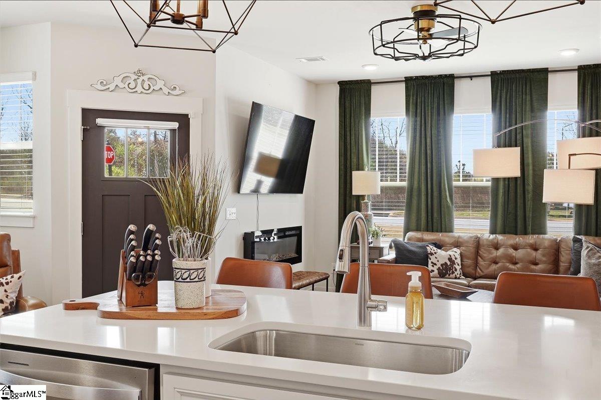 299 Dalmatian Drive, Spartanburg, SC, 29307