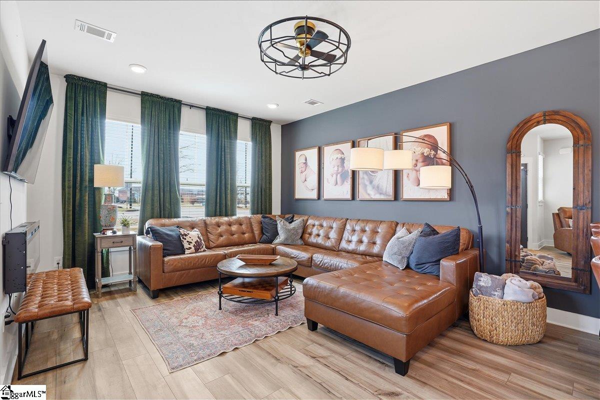 299 Dalmatian Drive, Spartanburg, SC, 29307