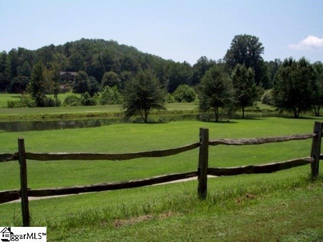 315 Falcon Crest Way photo 11