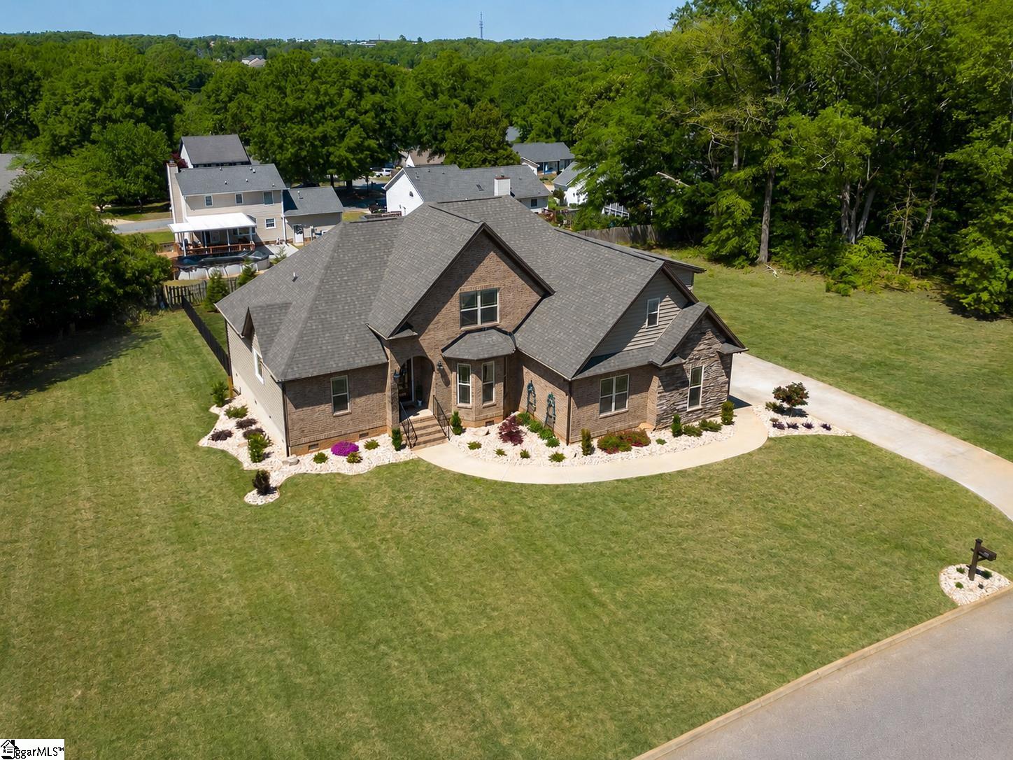 207 Poplar Ridge Road Simpsonville, SC 29681
