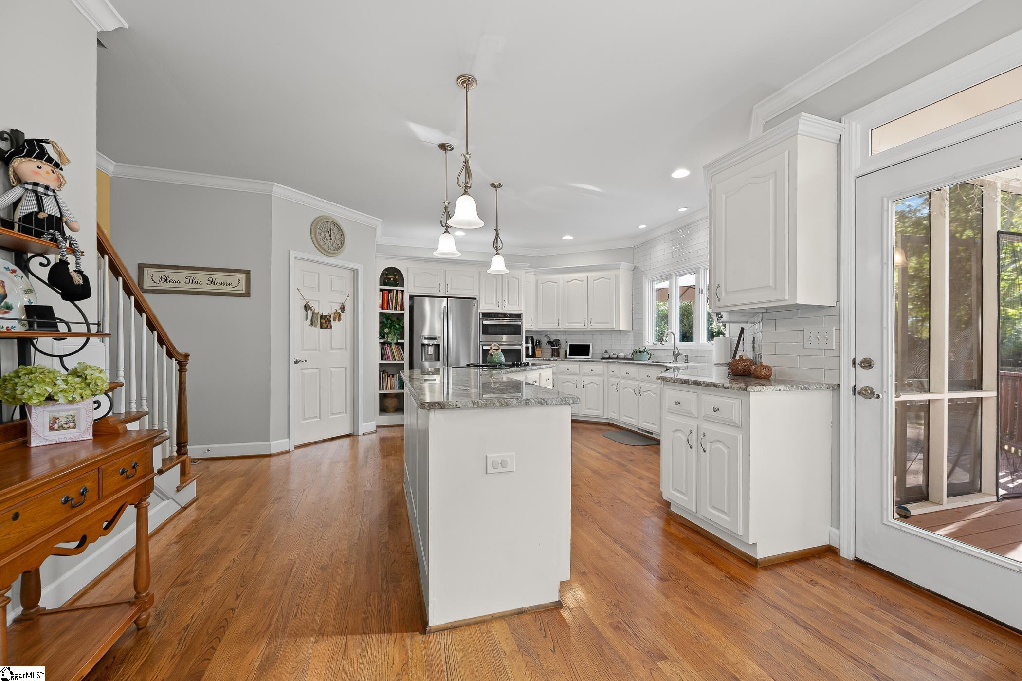 305 Stone Dale Drive Simpsonville, SC 29681