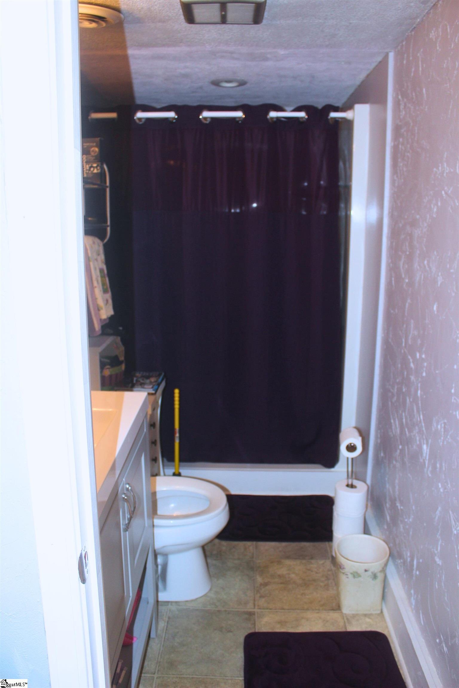 104 Laurel Lane Seneca, SC 29678