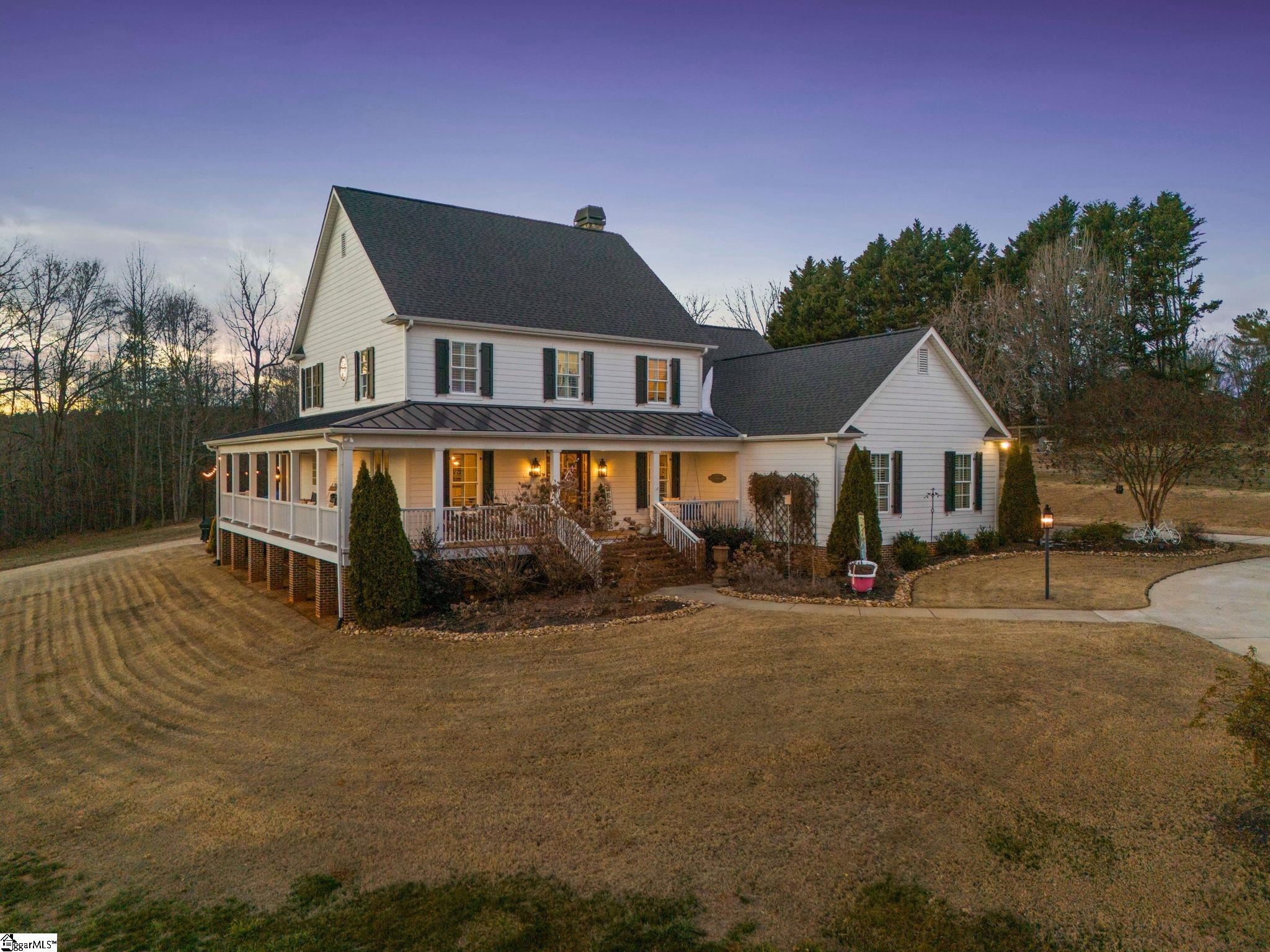 Homes for sale in Landrum, SC | 904 Laurelwood Wy, Landrum, SC 29356 | MLS# 1584641