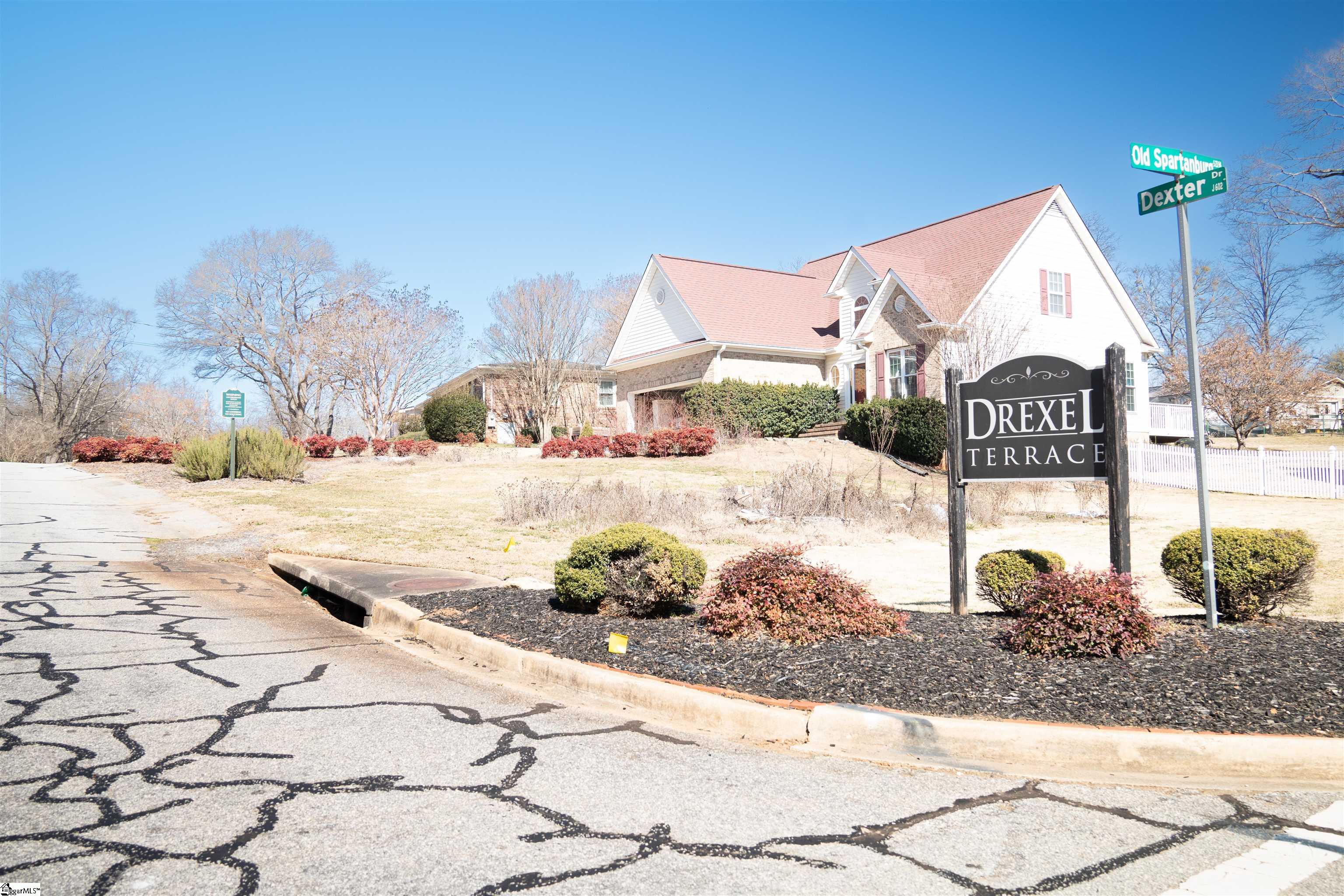 106 Dexter Drive, Taylors, SC, 29687-3812