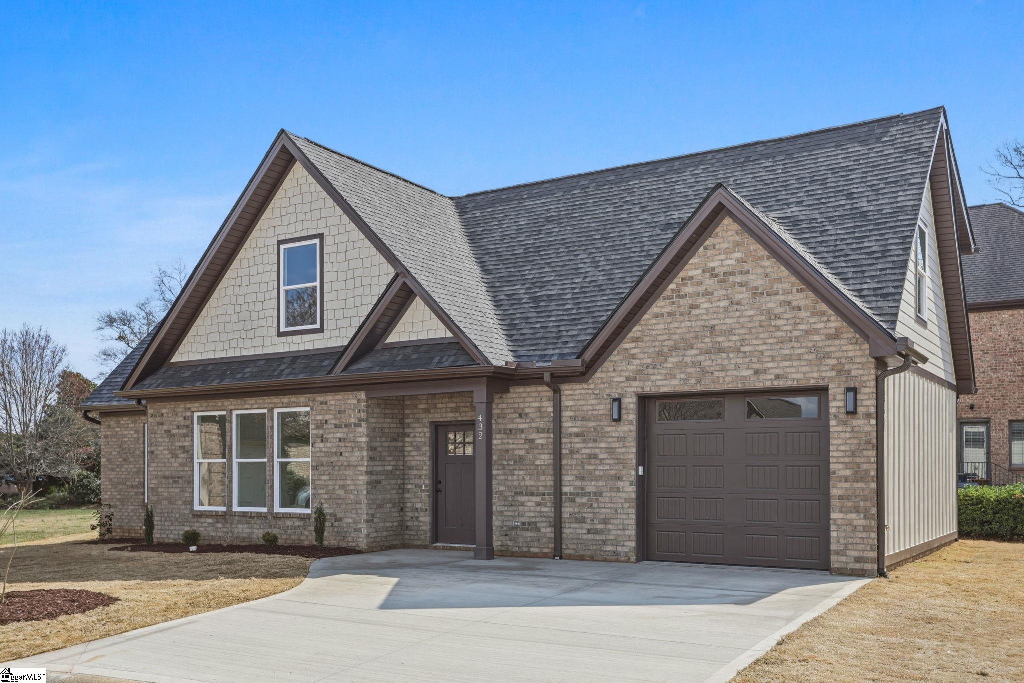 432 Ambiance Court Spartanburg, SC 29301