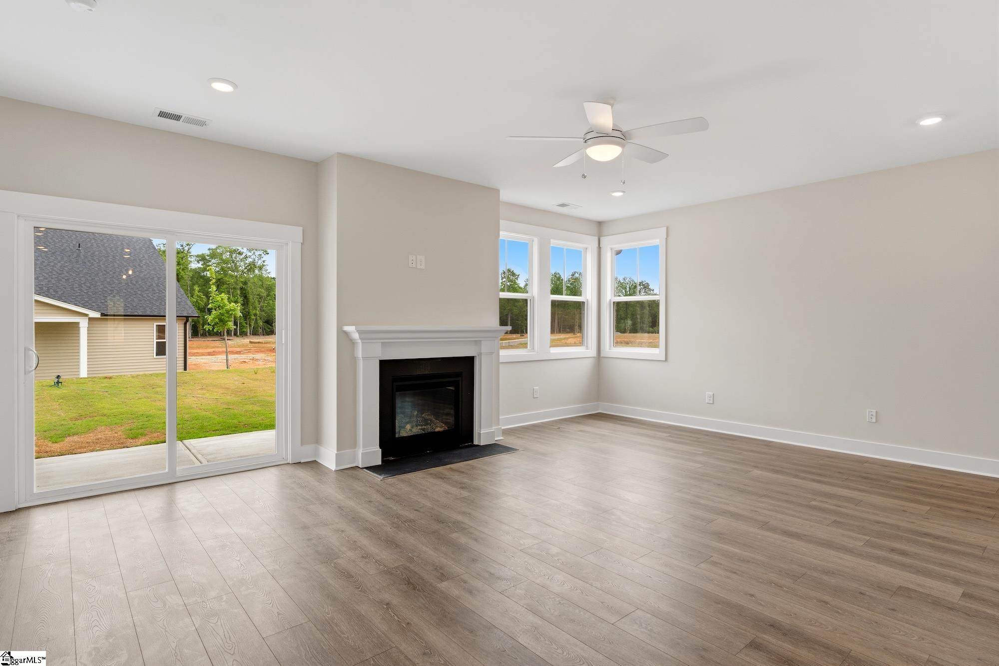 232 Creekside Circle Williamston, SC 29697