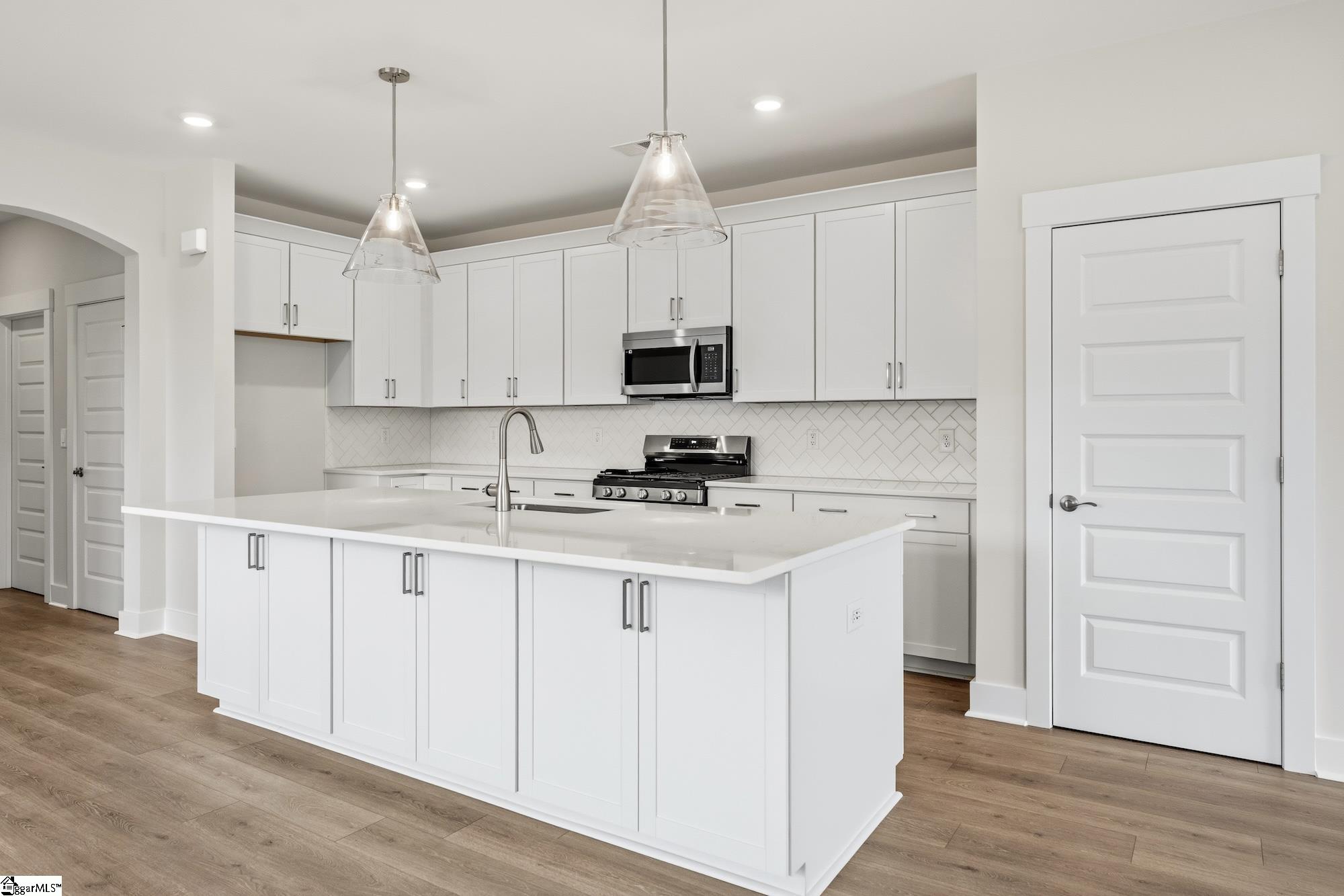 232 Creekside Circle Williamston, SC 29697