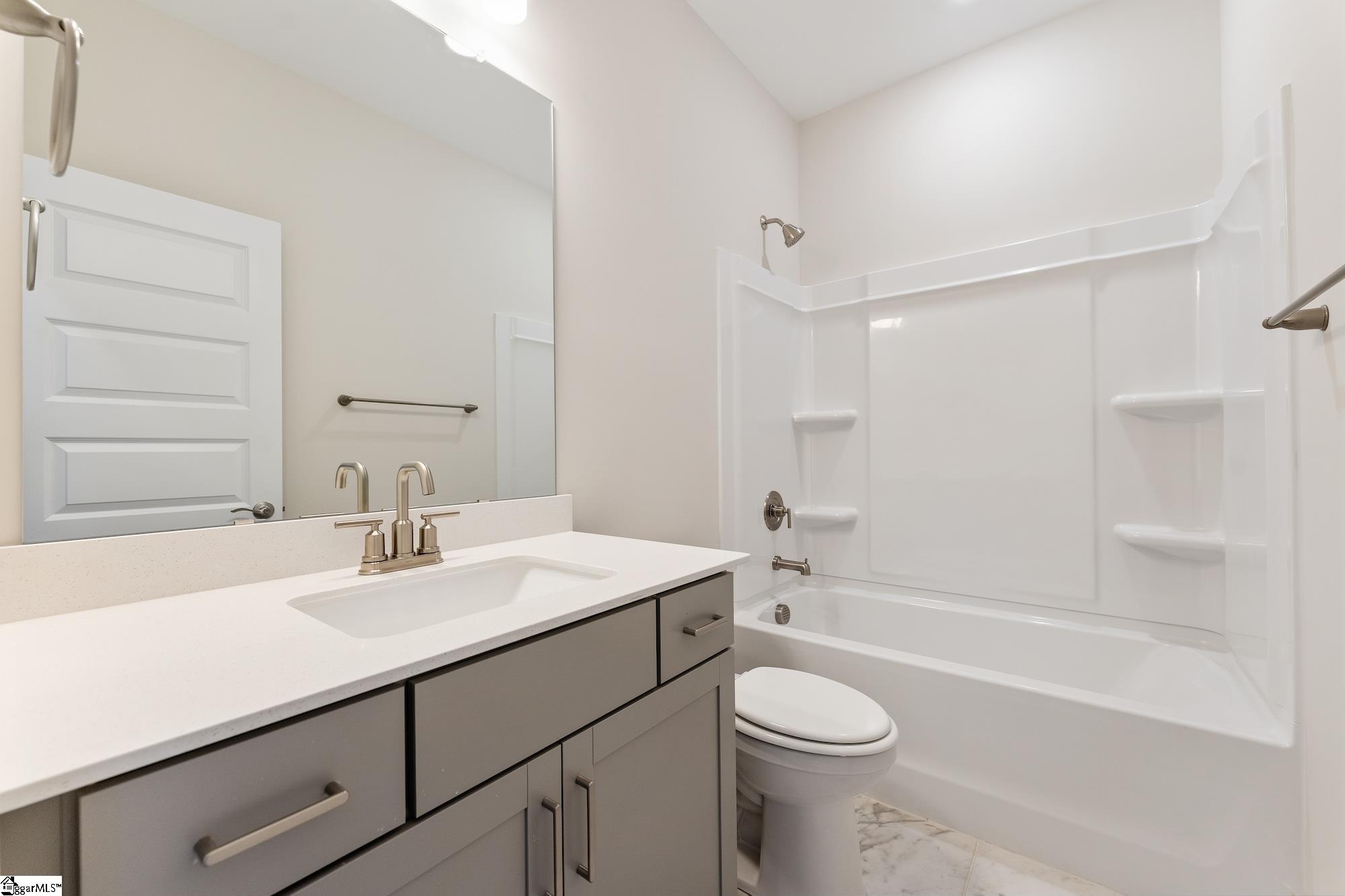 232 Creekside Circle Williamston, SC 29697