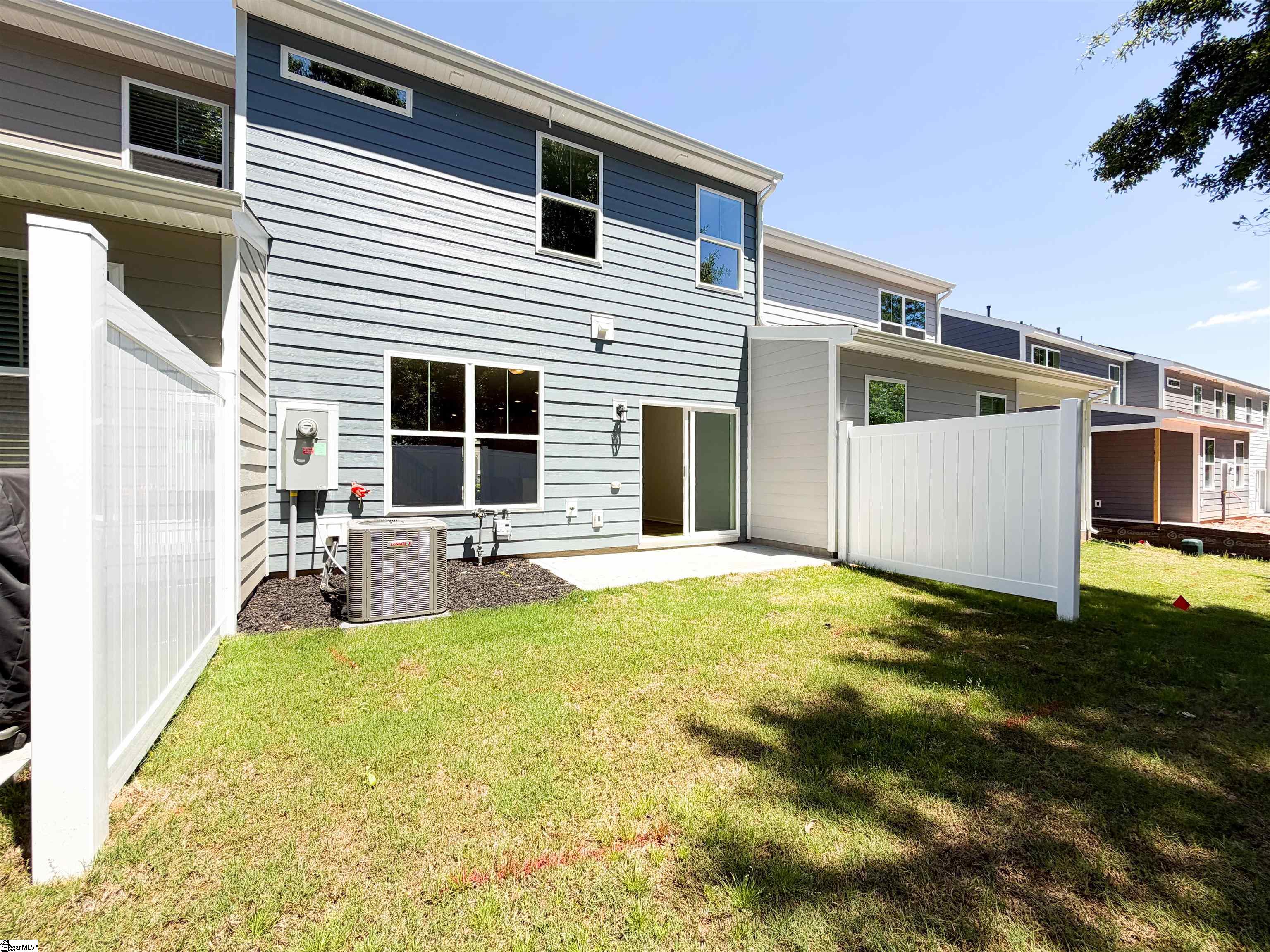 613 Autumn Lake Road Simpsonville, SC 29681