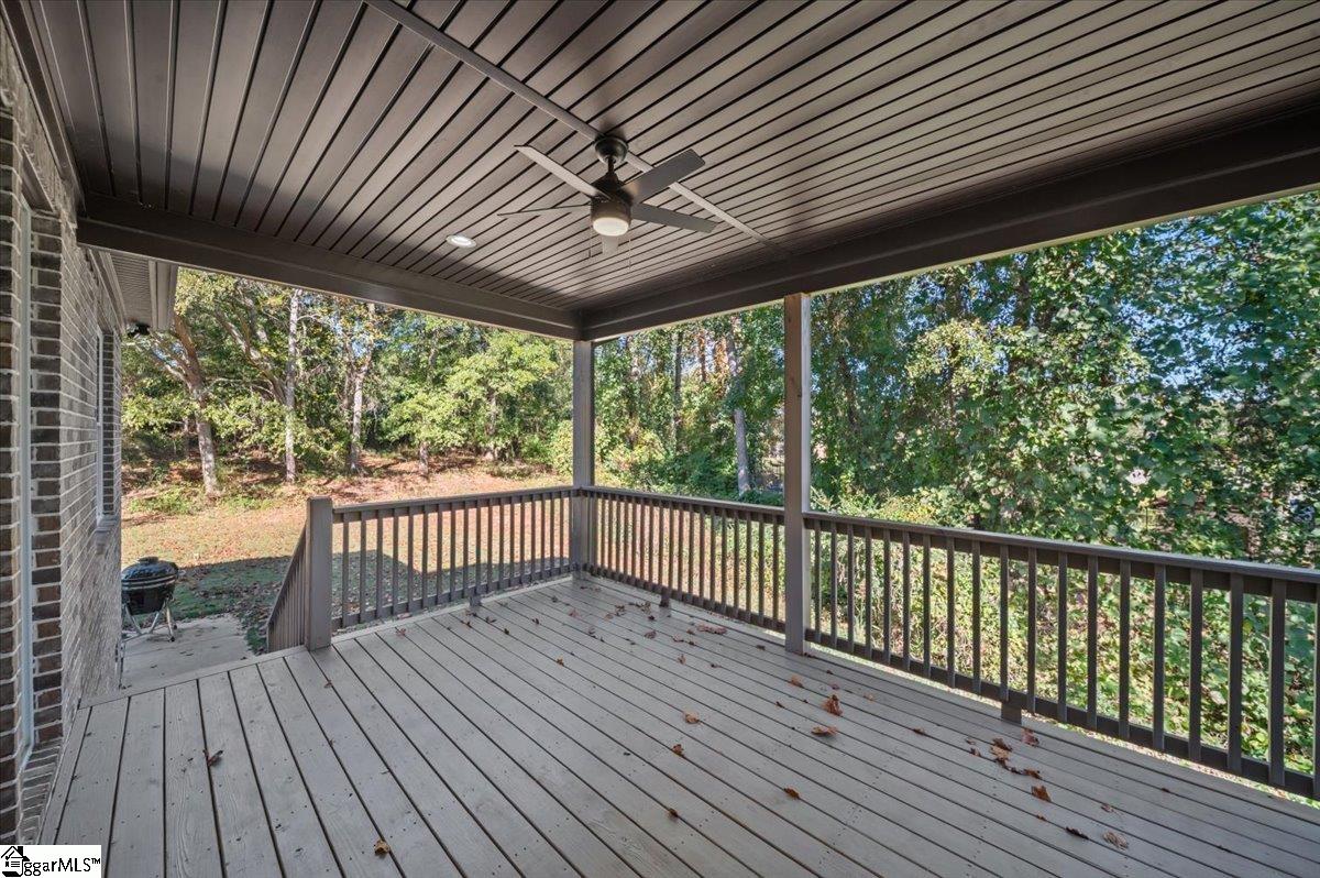 105 Bree Drive photo 36