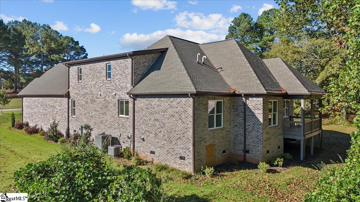 105 Bree Drive photo 38