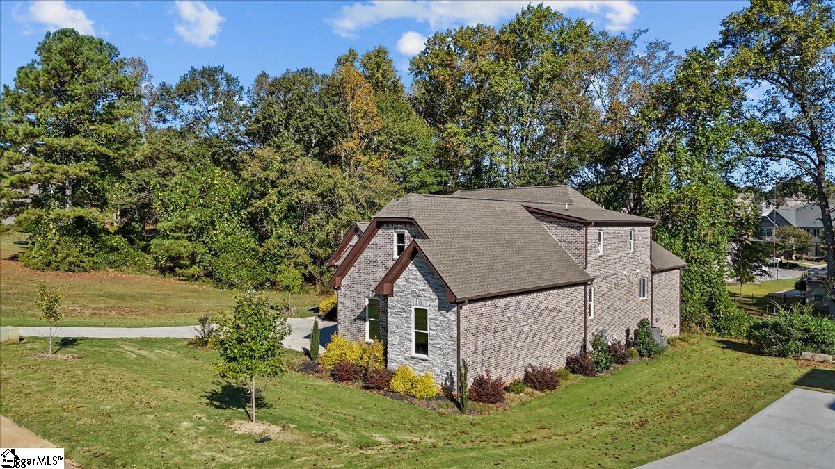 105 Bree Drive photo 40