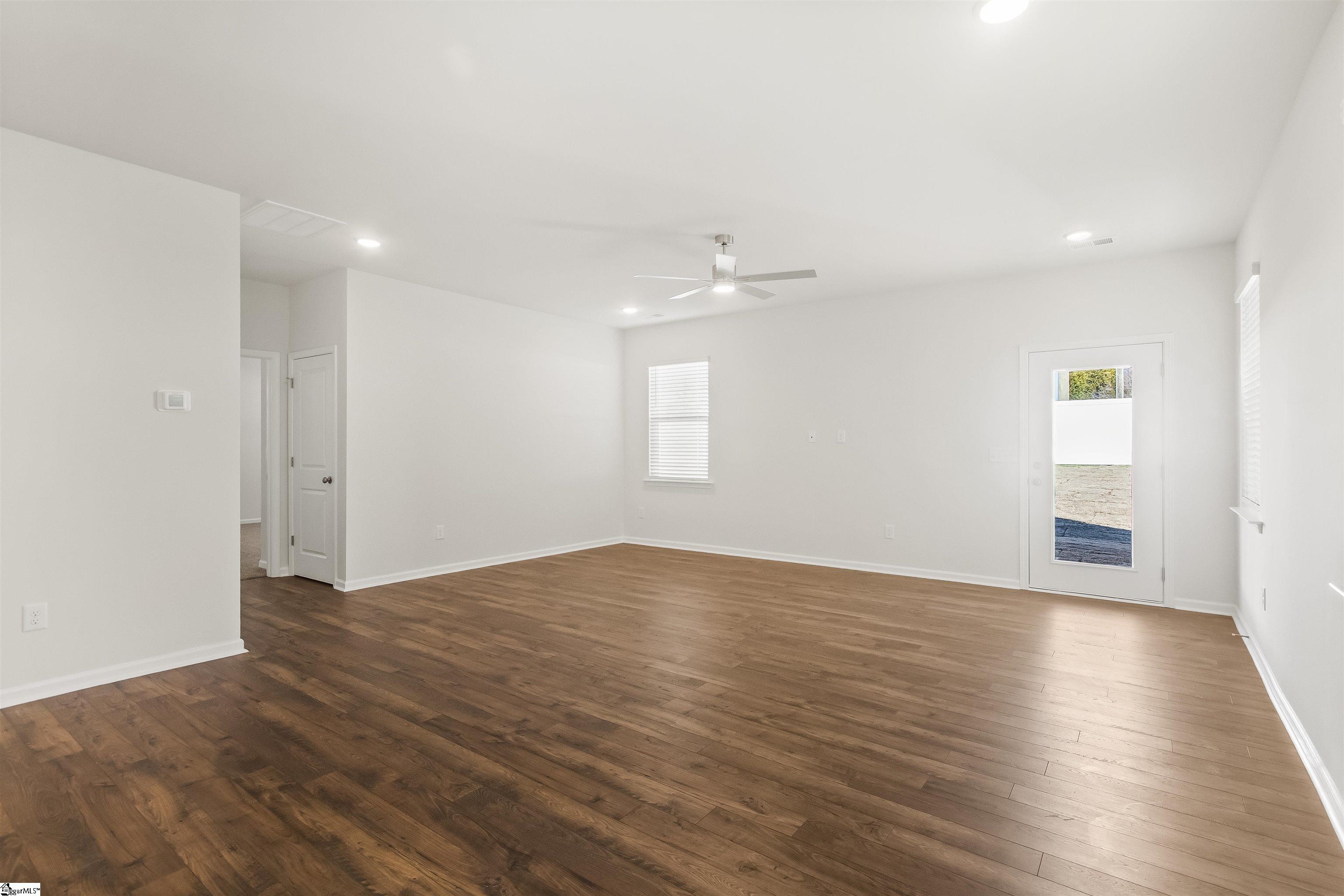 1009 Skidaway Drive Spartanburg, SC 29303