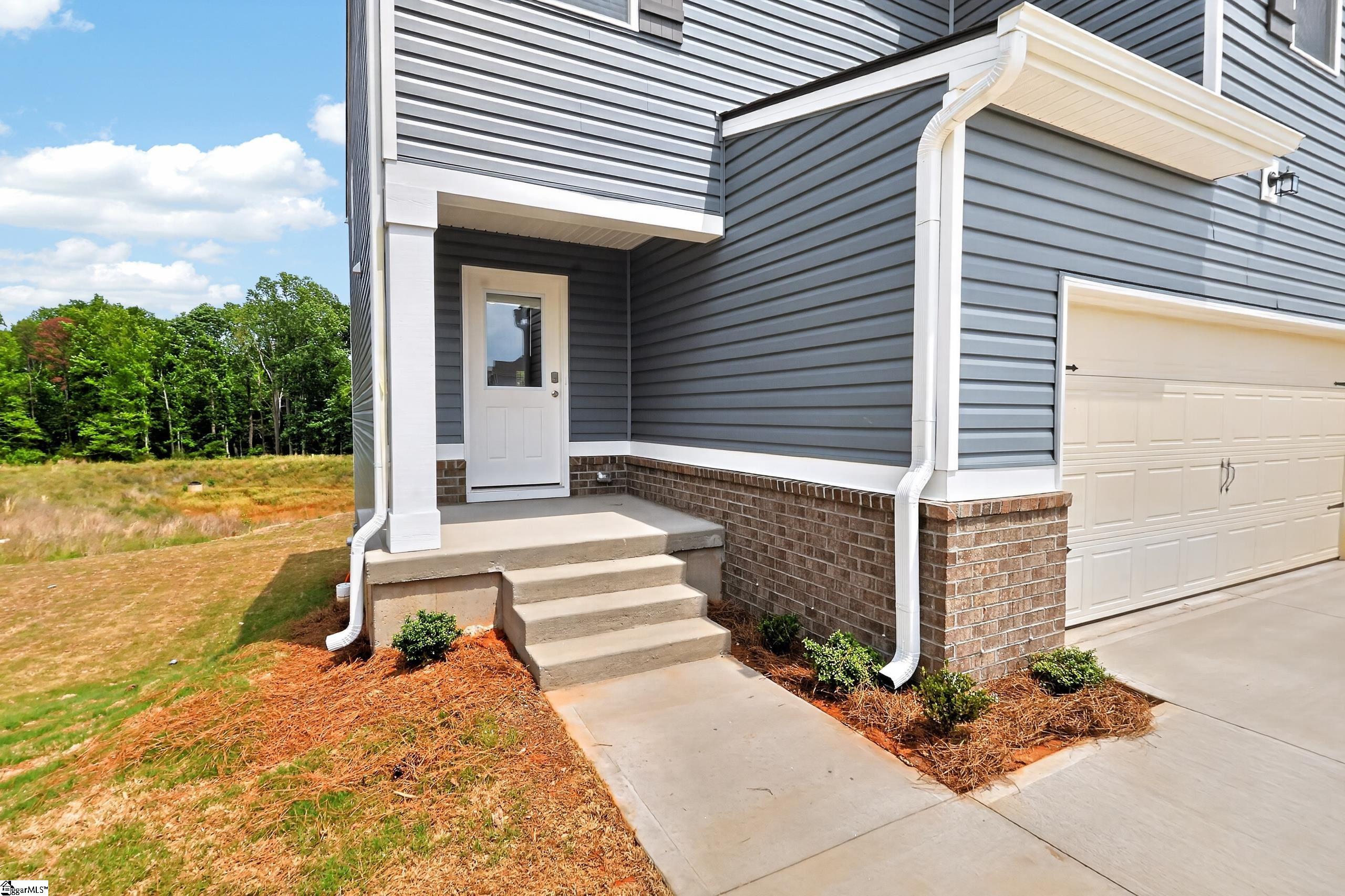 103 Spring Knoll Way Fountain Inn, SC 29644