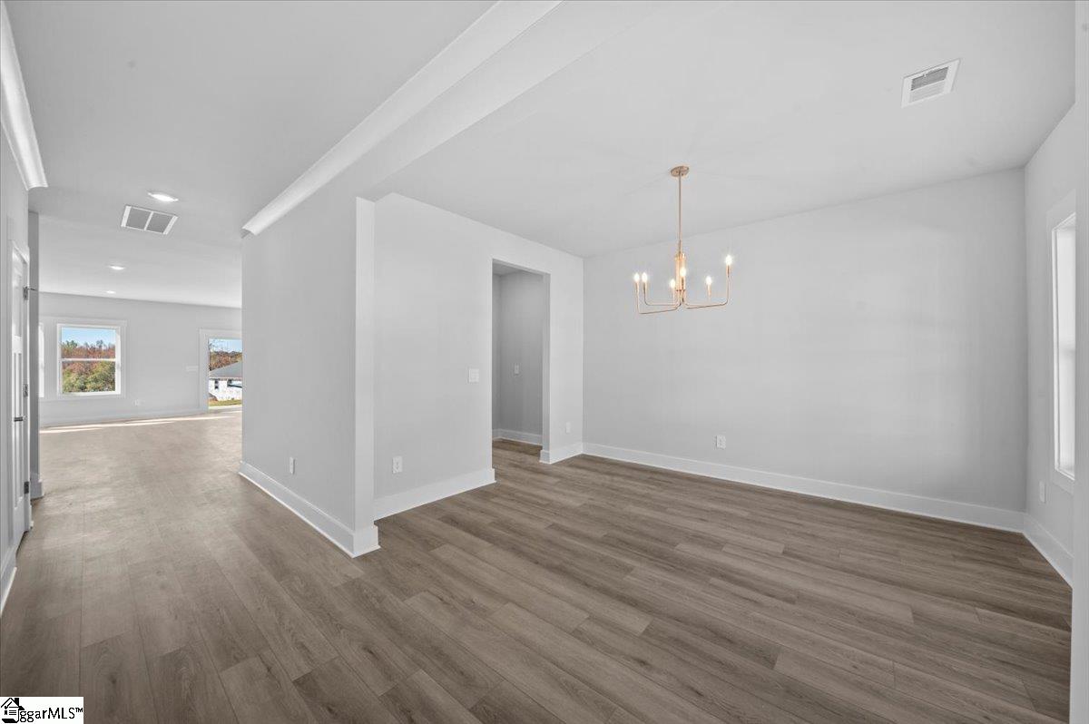 321 Allingham Road photo 2
