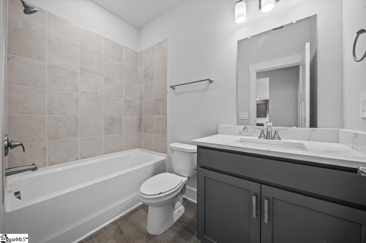 321 Allingham Road photo 13