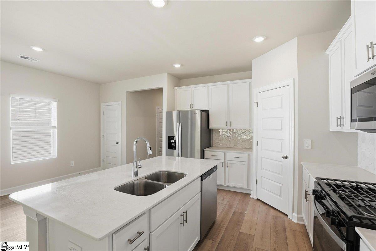973 Penfold Pointe Wellford, SC 29385