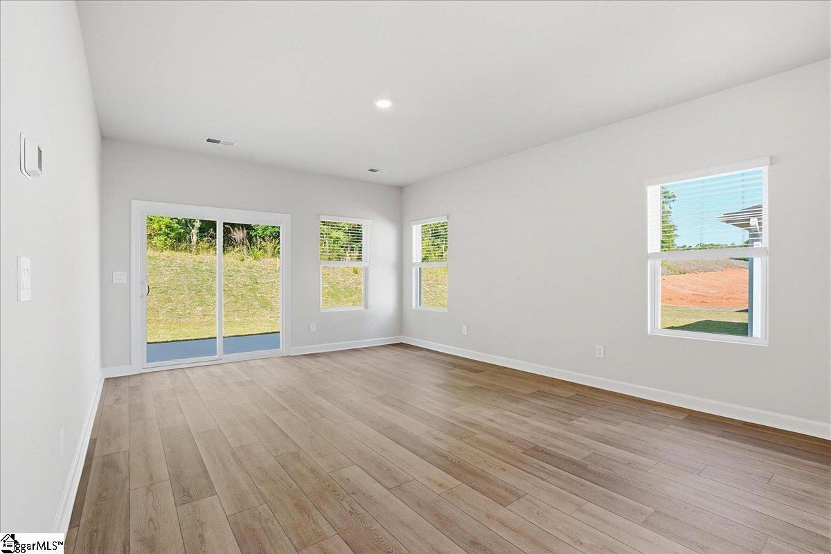 973 Penfold Pointe Wellford, SC 29385