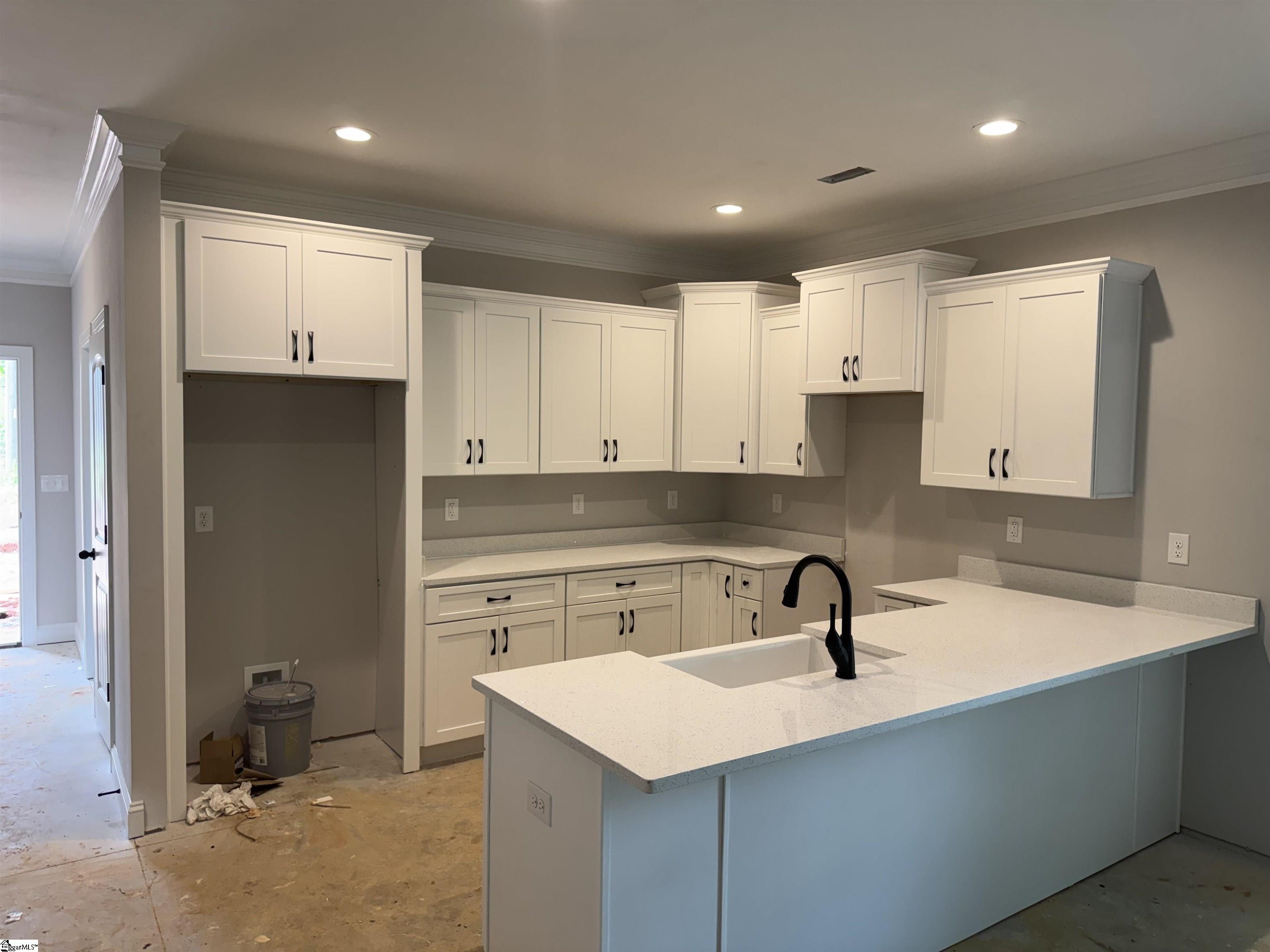 110 N 6th Street Easley, SC 29640