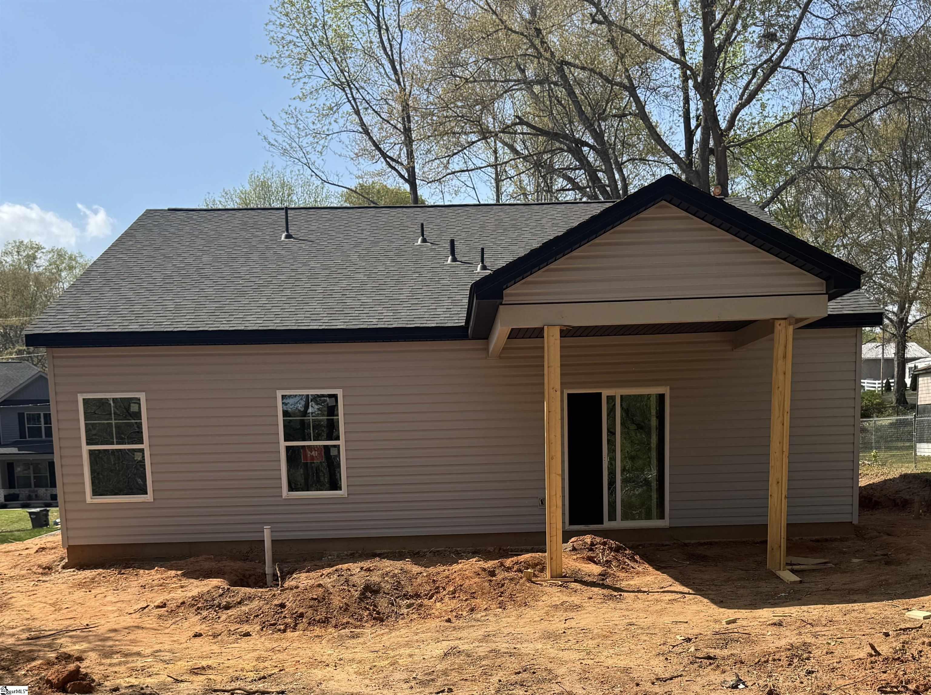110 N 6th Street Easley, SC 29640