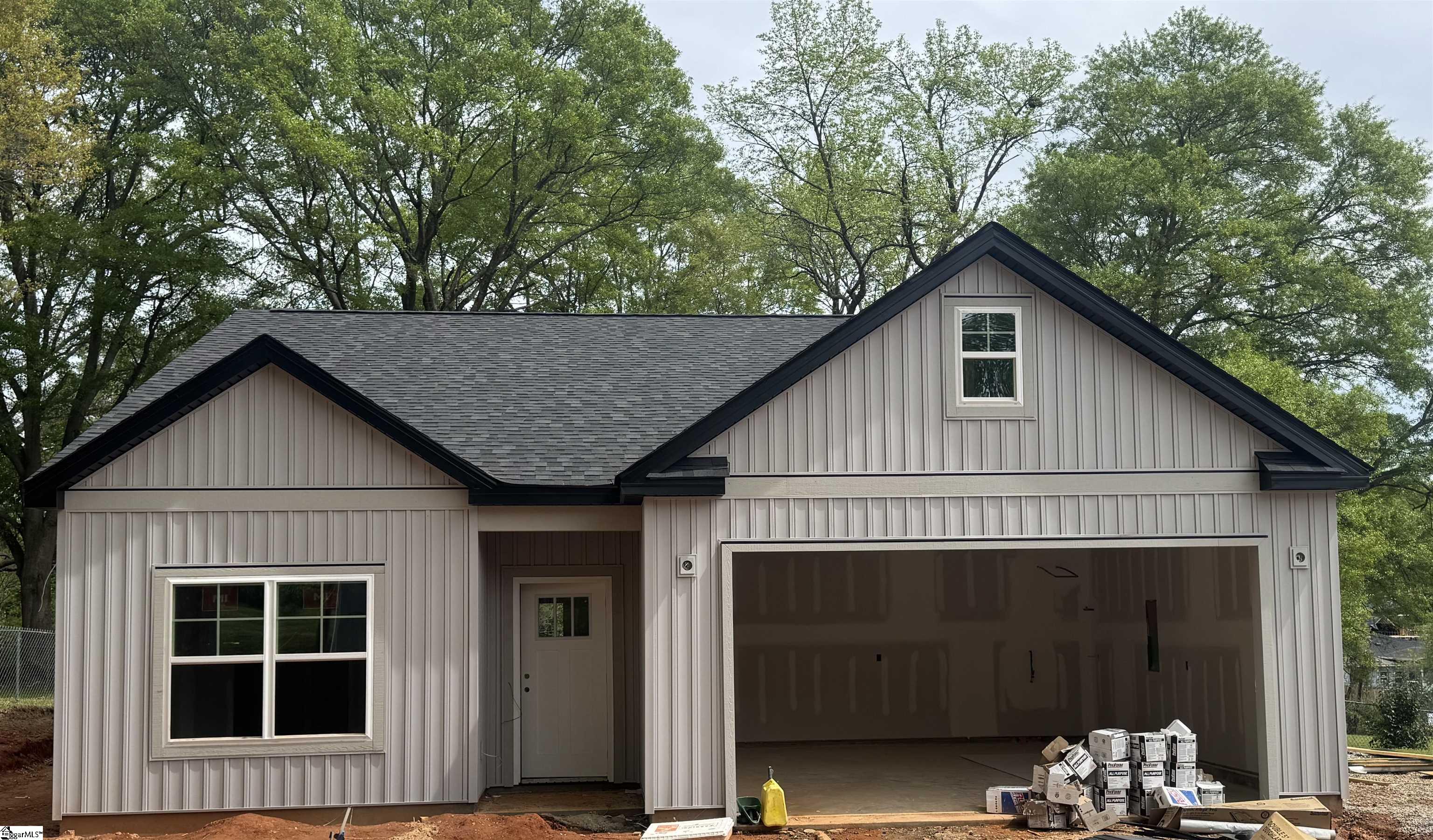 110 N 6th Street Easley, SC 29640