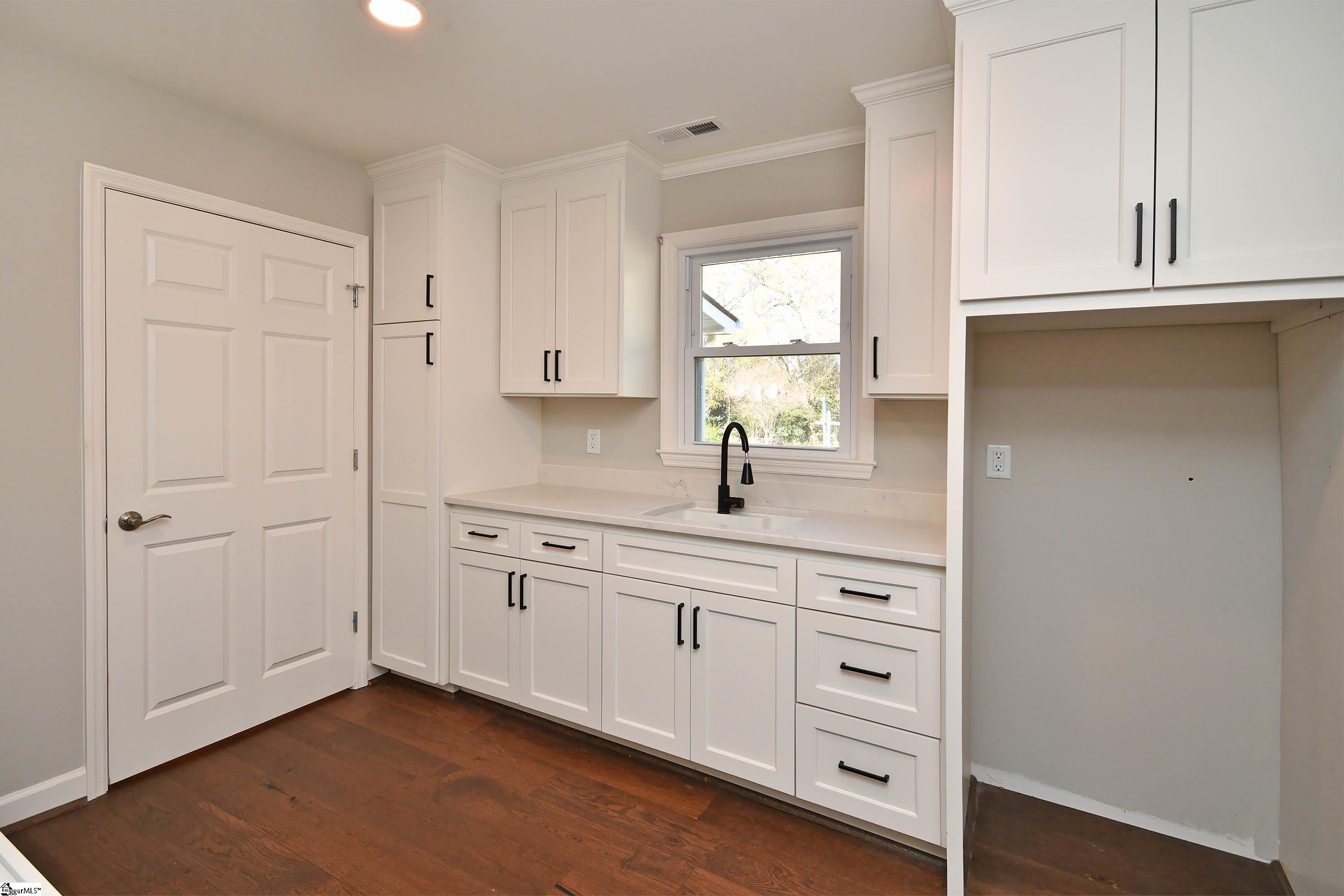 3150 S Highway 14 Greenville, SC 29615