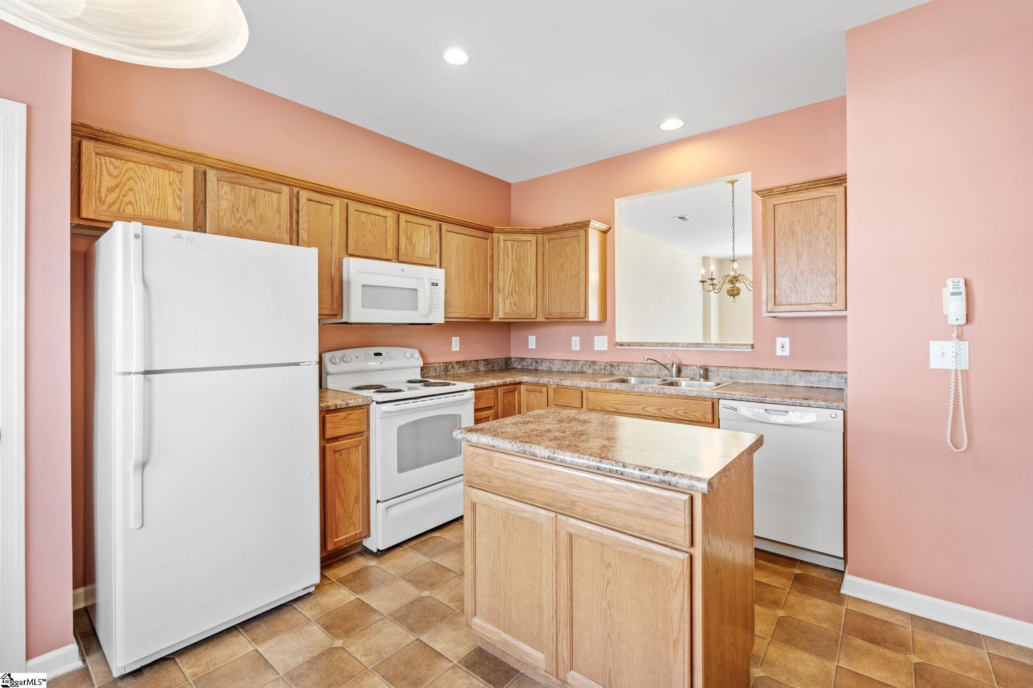 115 Sylvan Oak Way Simpsonville, SC 29681