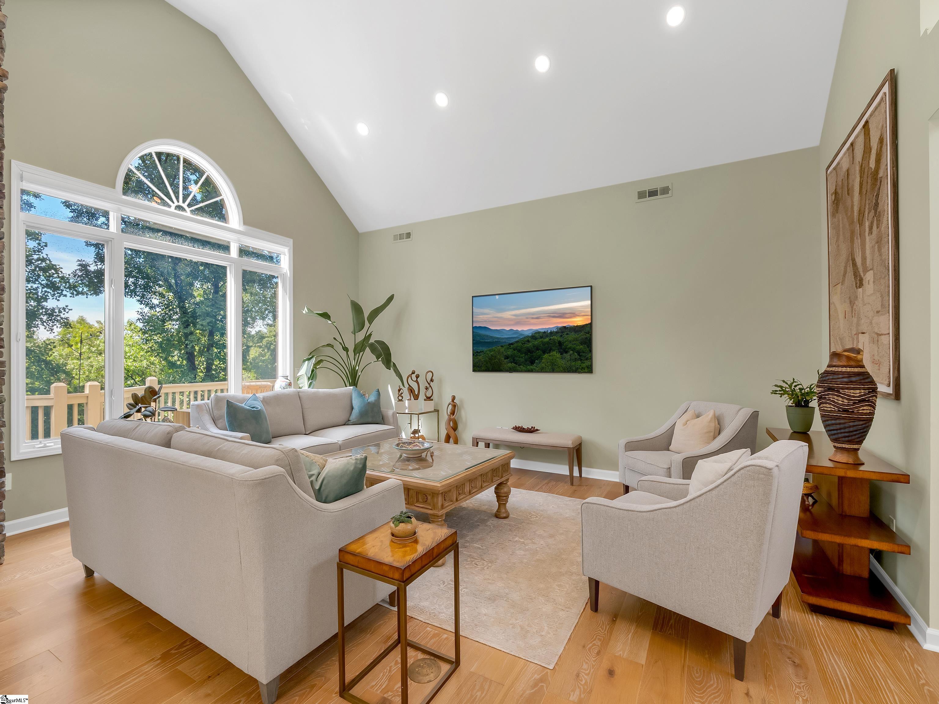 15 Grosbeak Way, Landrum, SC, 29356