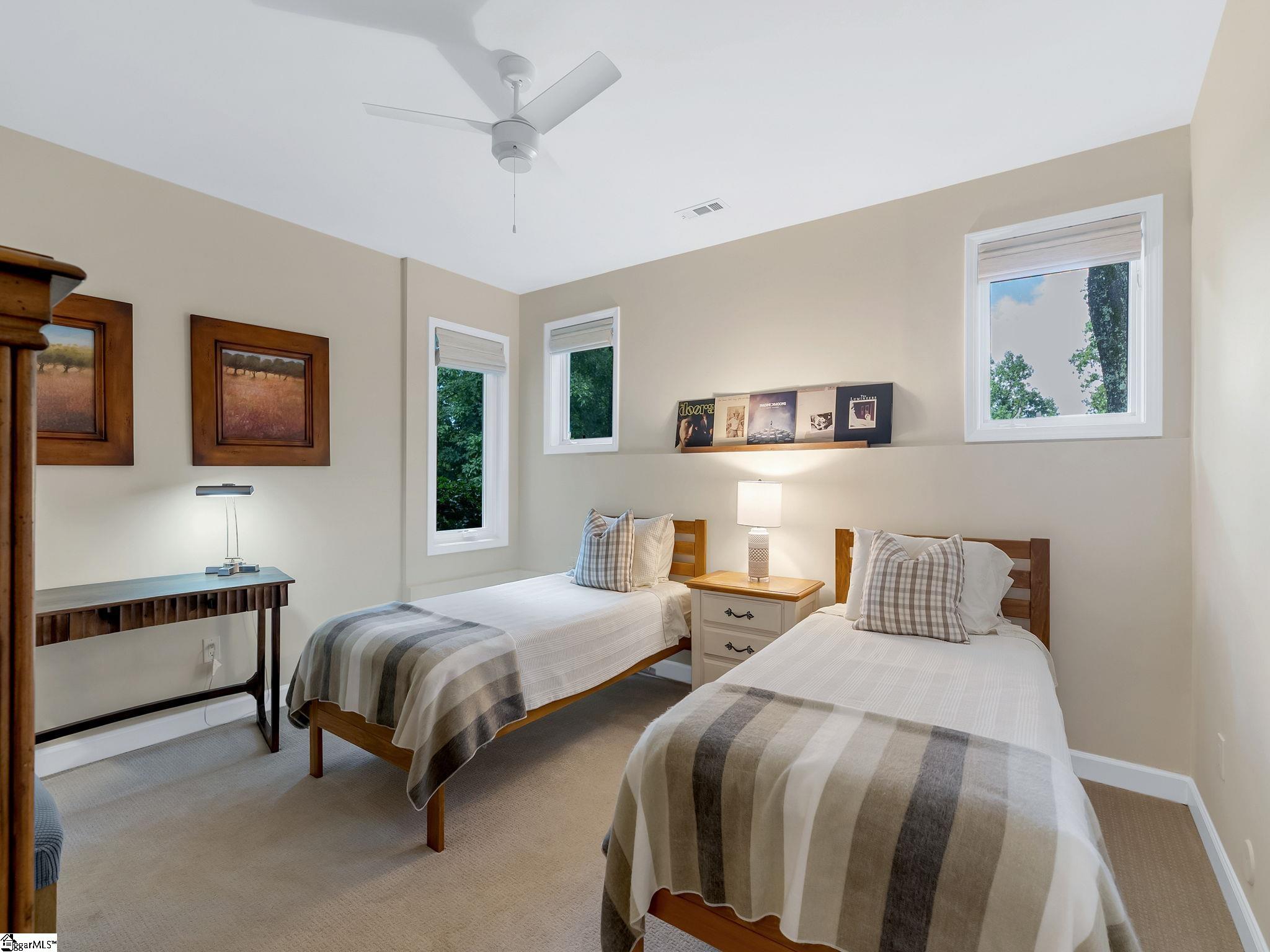 15 Grosbeak Way, Landrum, SC, 29356