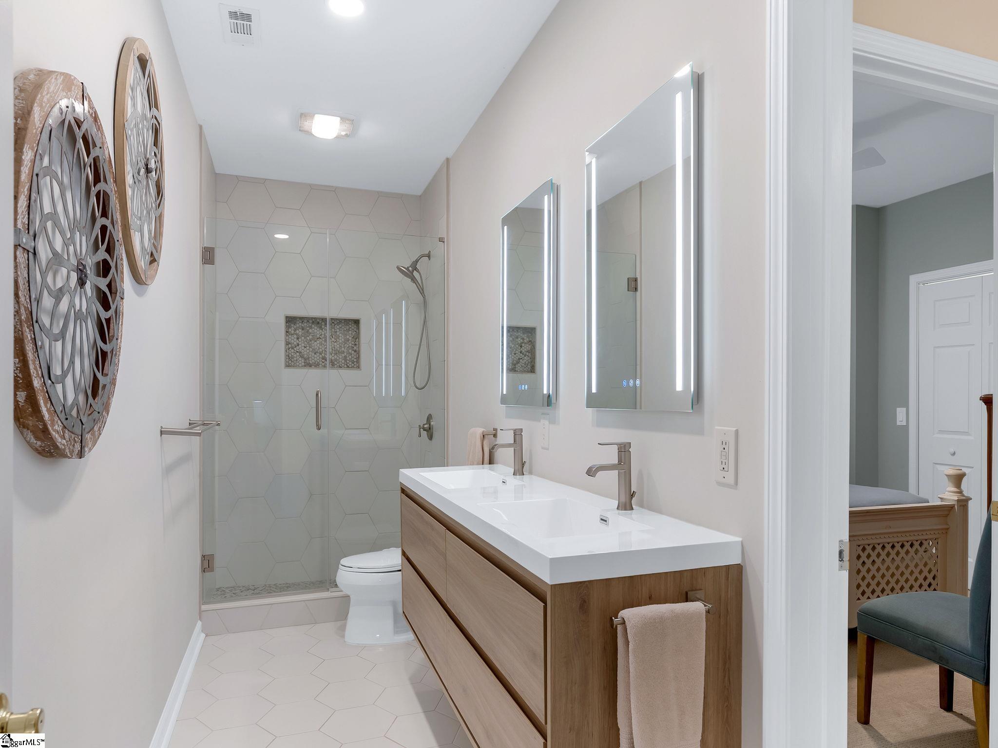 15 Grosbeak Way, Landrum, SC, 29356