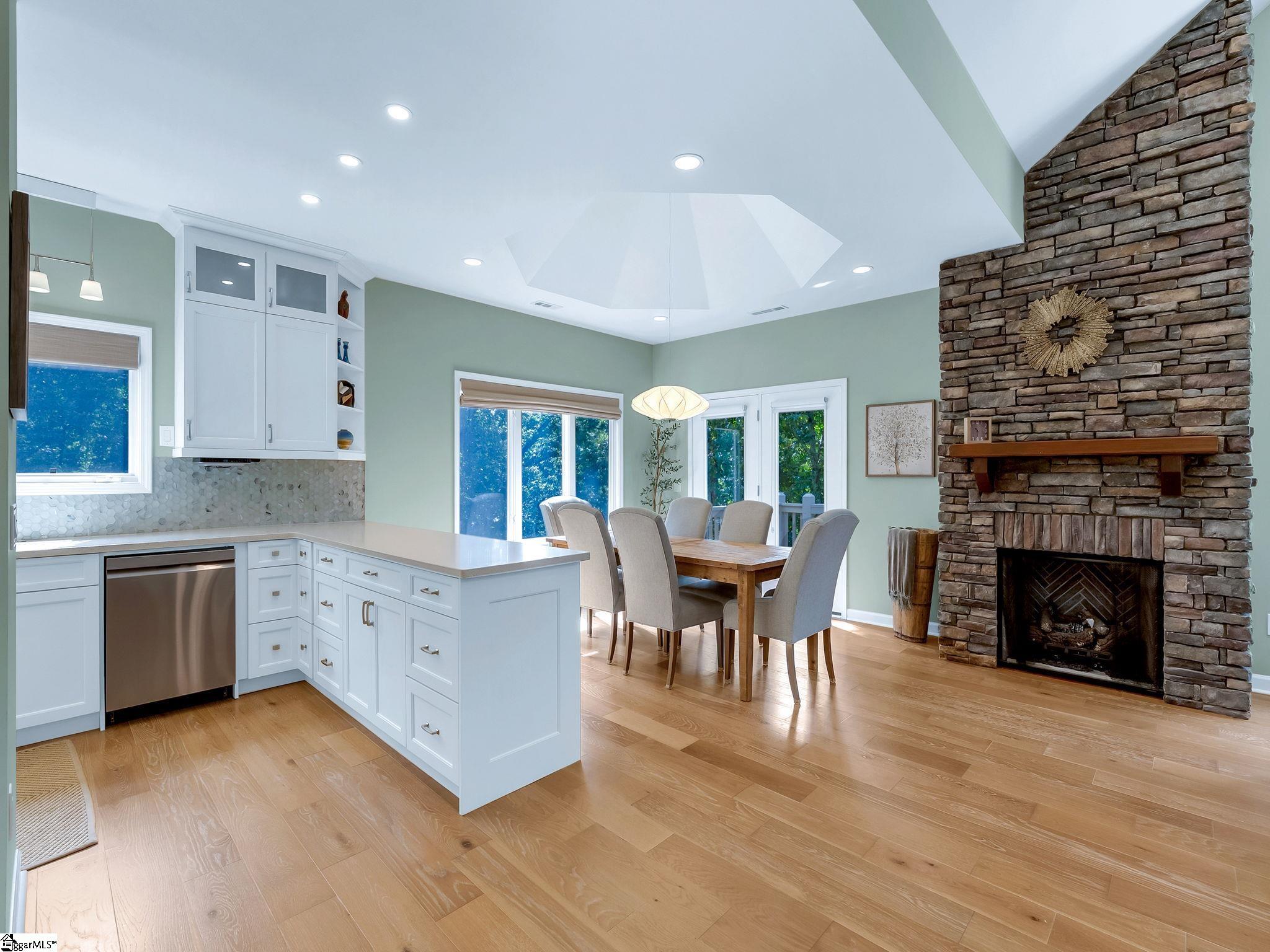 15 Grosbeak Way, Landrum, SC, 29356