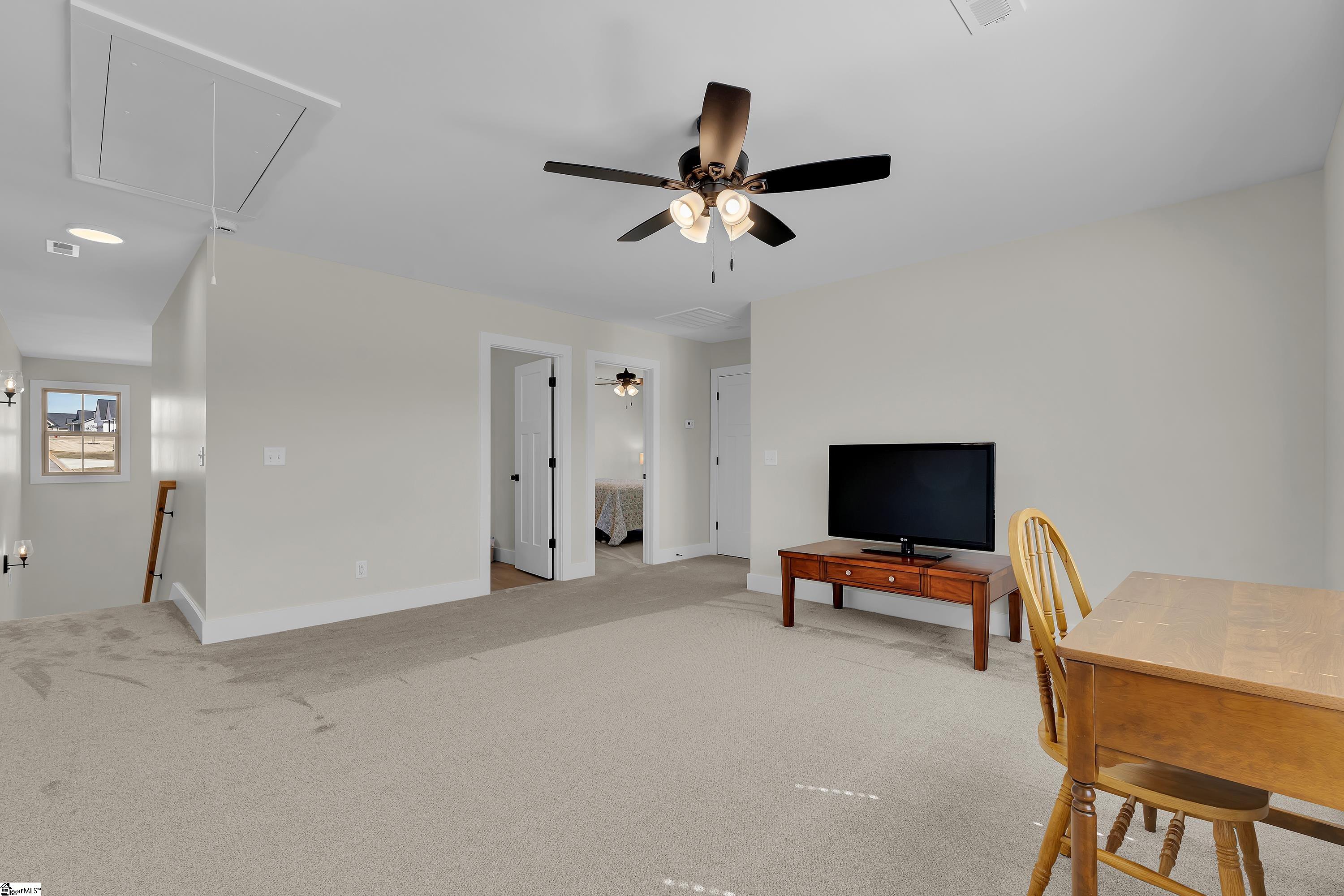 521 Hillview Knoll Lane, Greer, SC, 29651