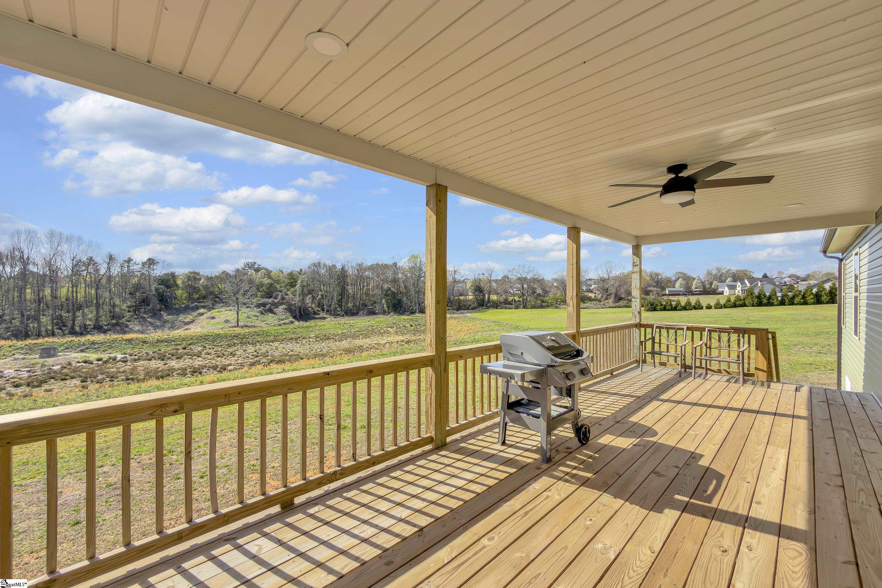 521 Hillview Knoll Lane, Greer, SC, 29651