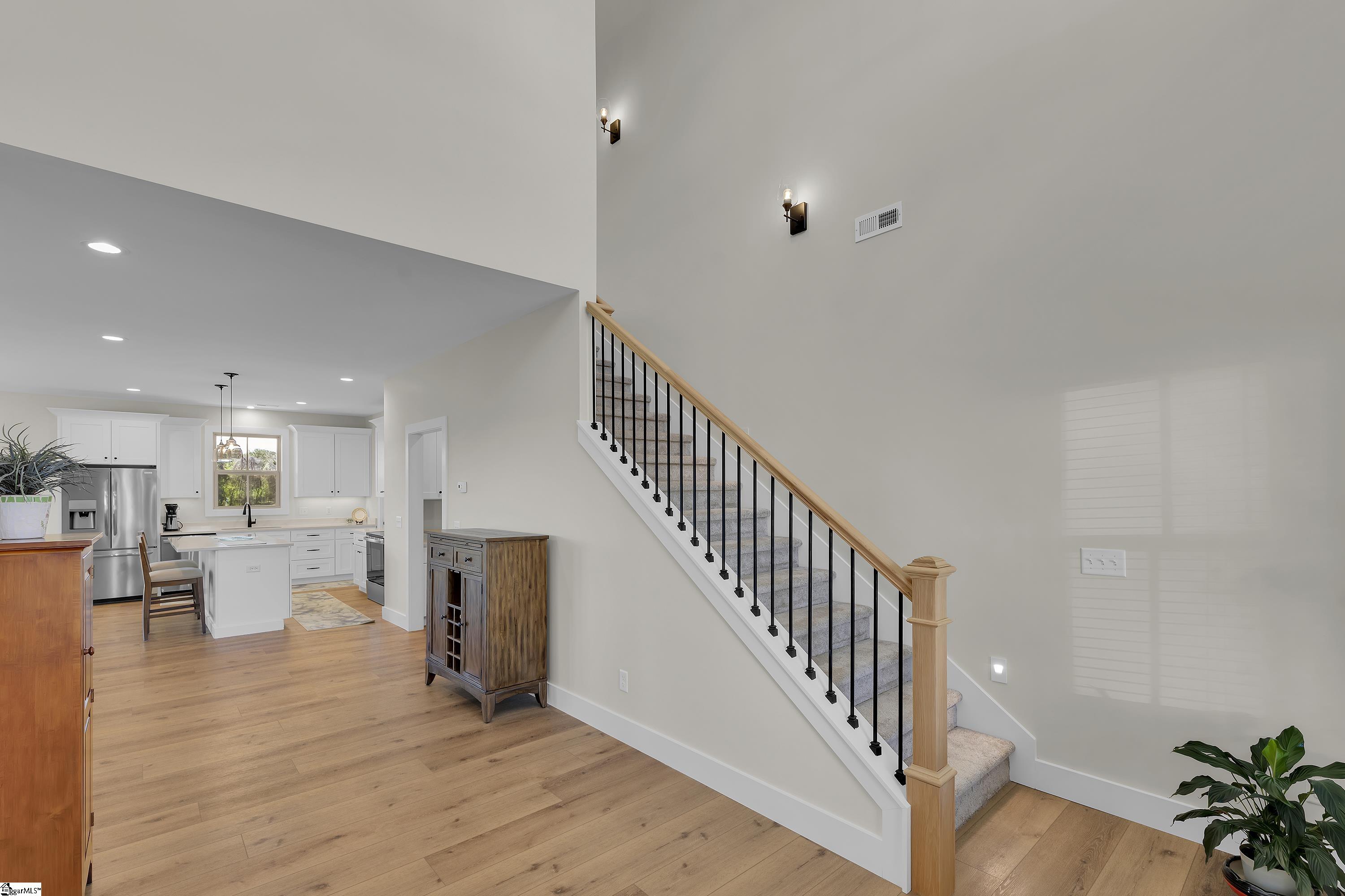 521 Hillview Knoll Lane, Greer, SC, 29651