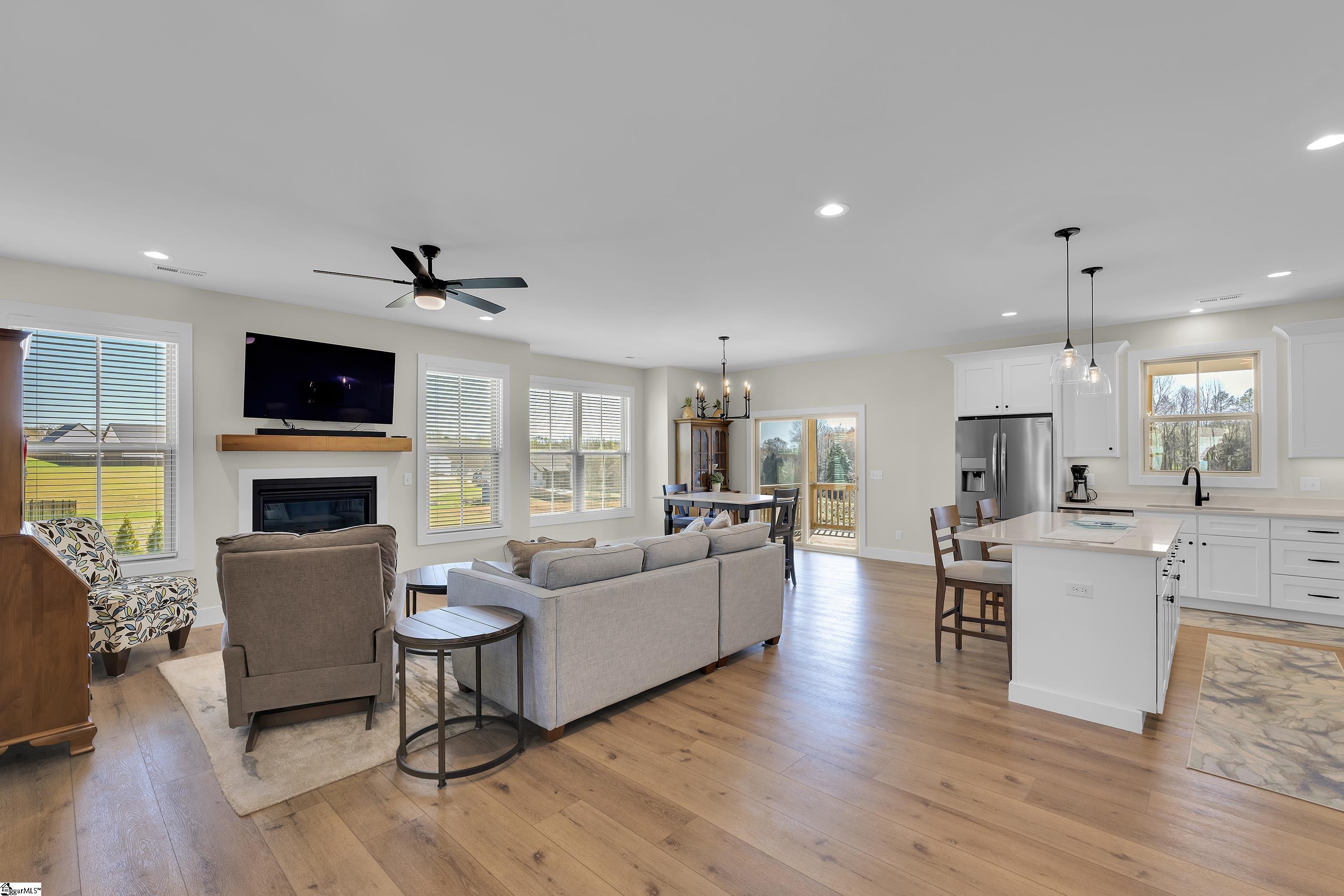 521 Hillview Knoll Lane, Greer, SC, 29651