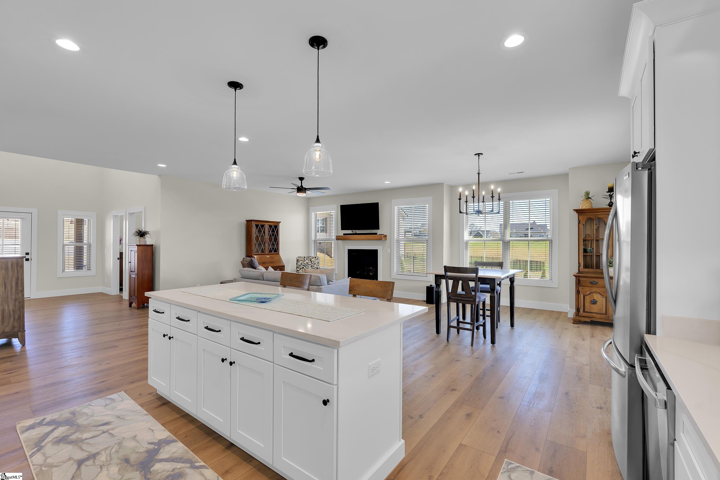 521 Hillview Knoll Lane, Greer, SC, 29651