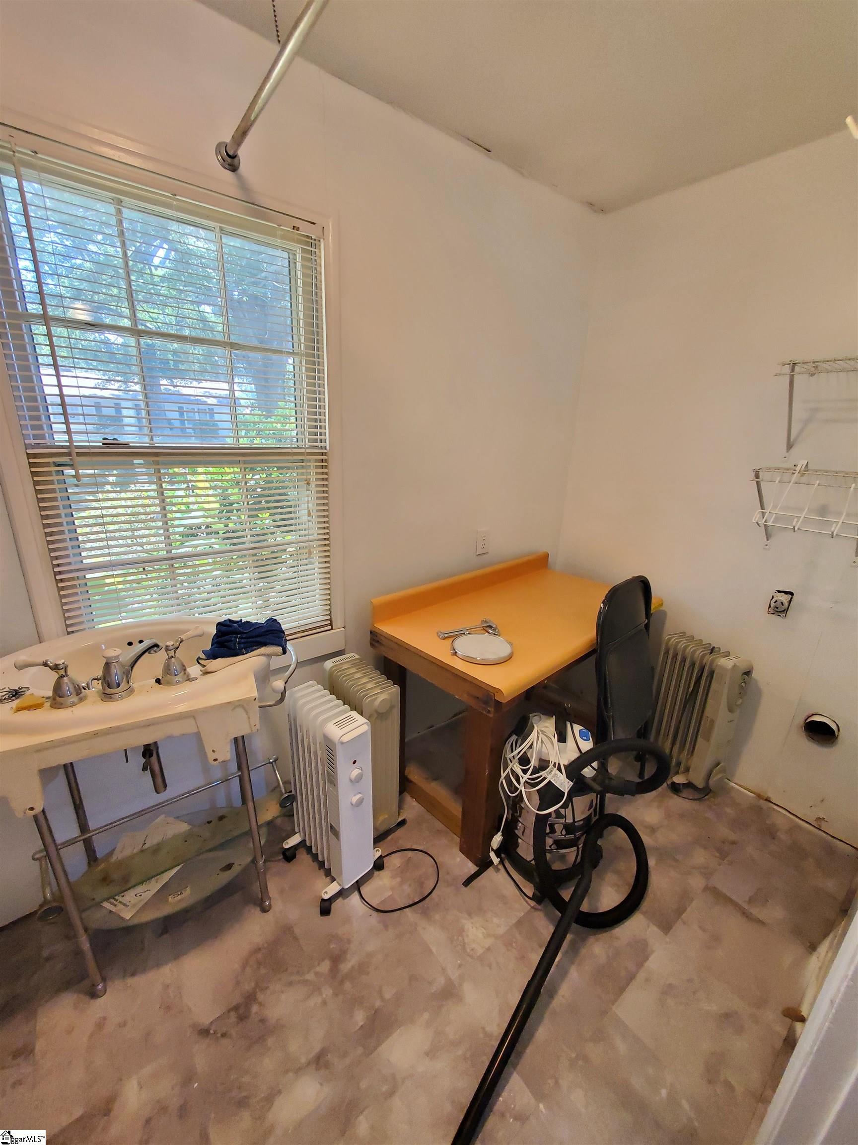11 Shrevewood Drive Taylors, SC 29687