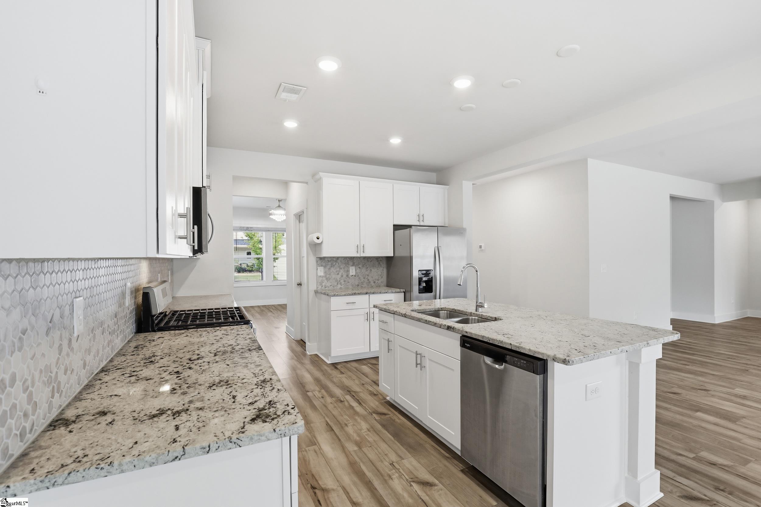 232 Roderick Lane Greenville, SC 29605