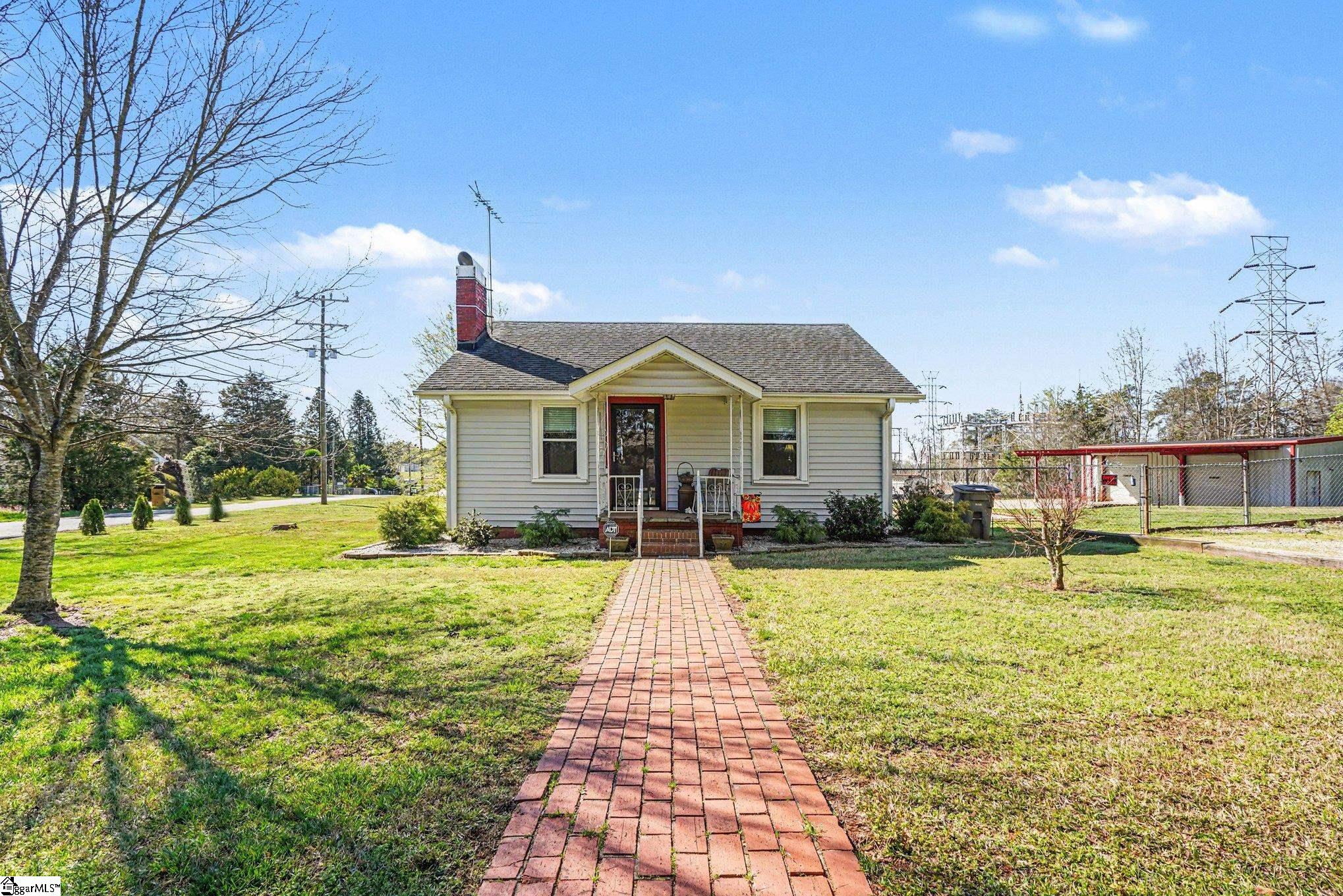 11 Bainbridge Drive Greenville, SC 29611