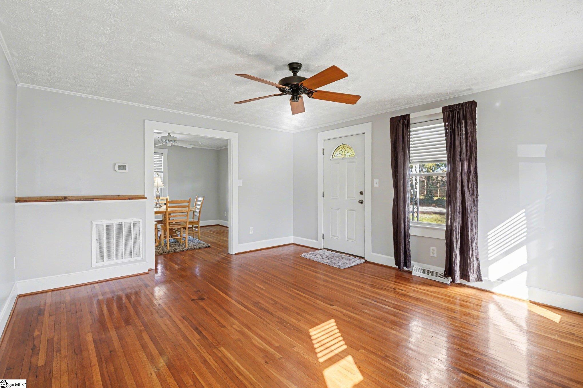 11 Bainbridge Drive Greenville, SC 29611