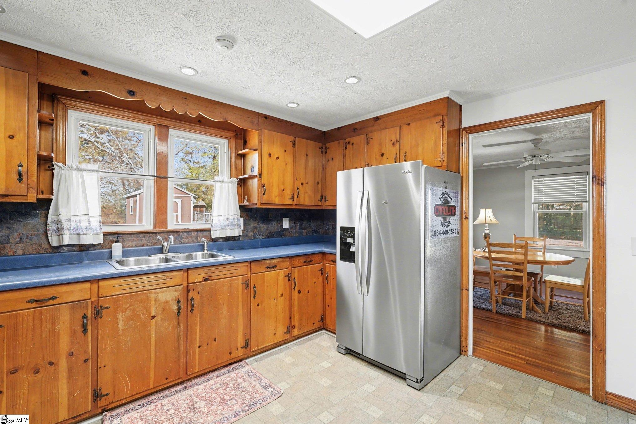 11 Bainbridge Drive Greenville, SC 29611