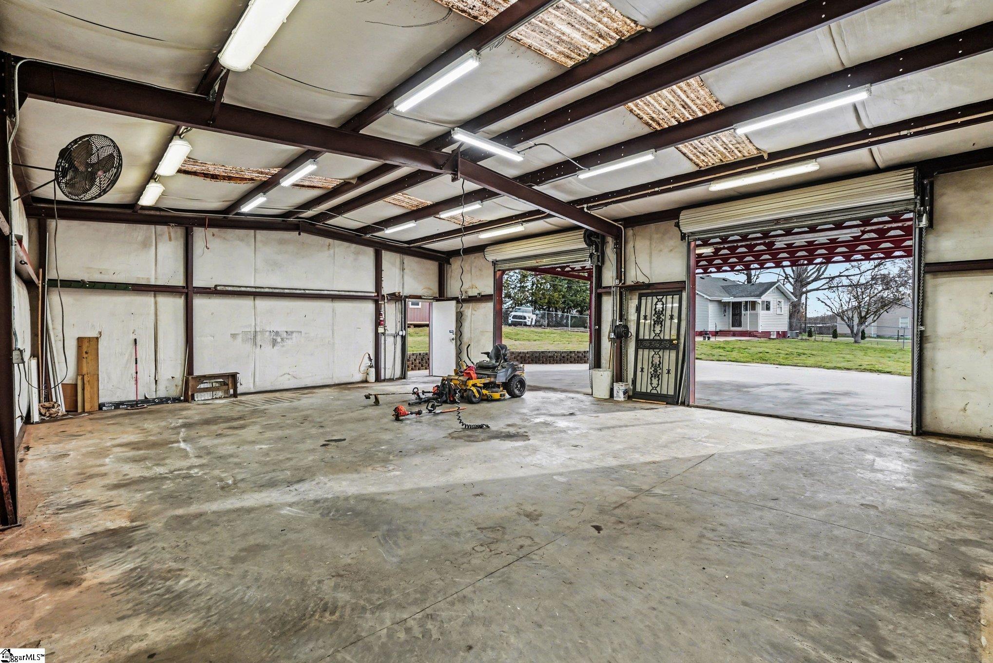 11 Bainbridge Drive Greenville, SC 29611